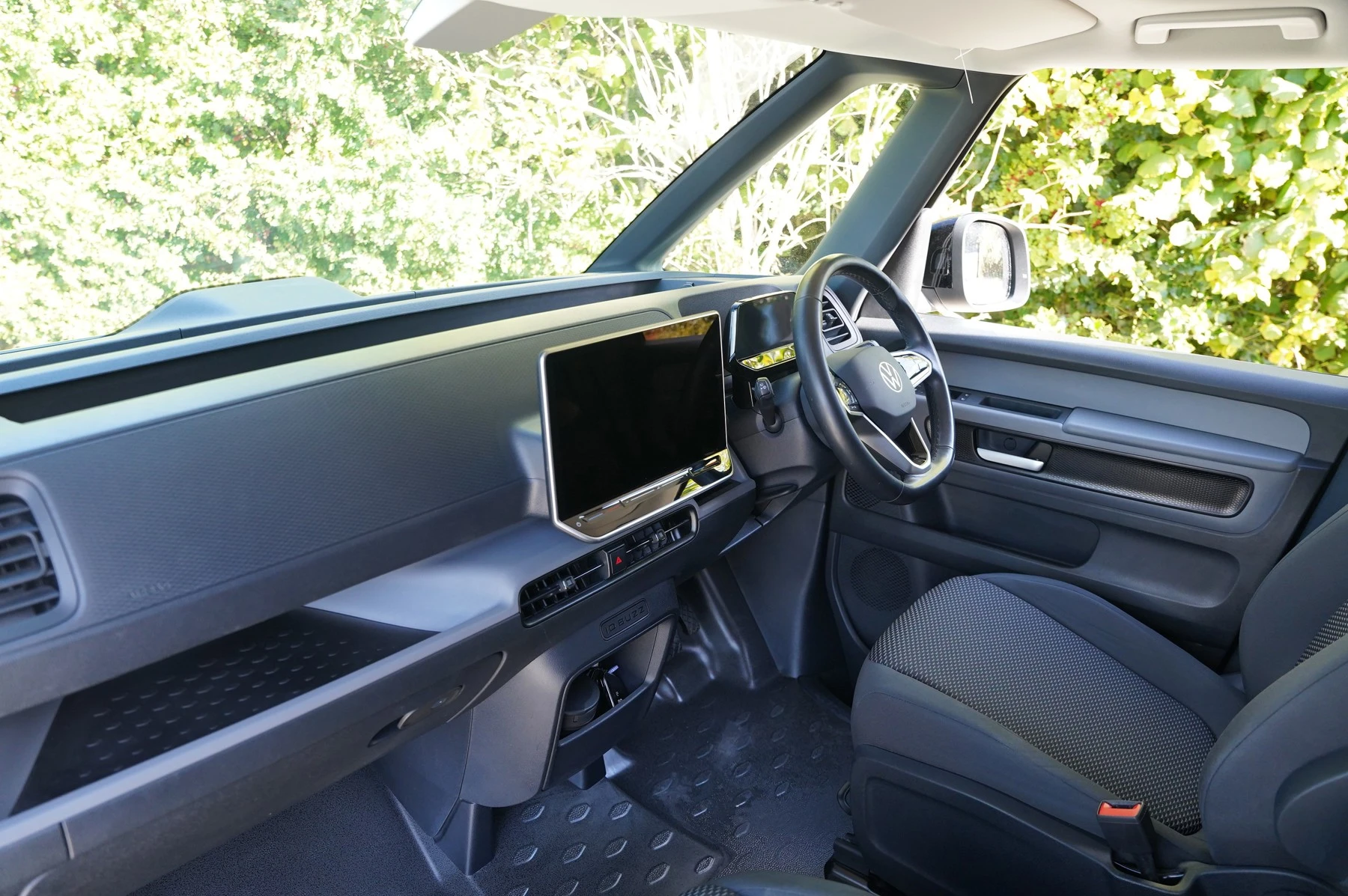 Volkswagen-ID. Buzz-image-1