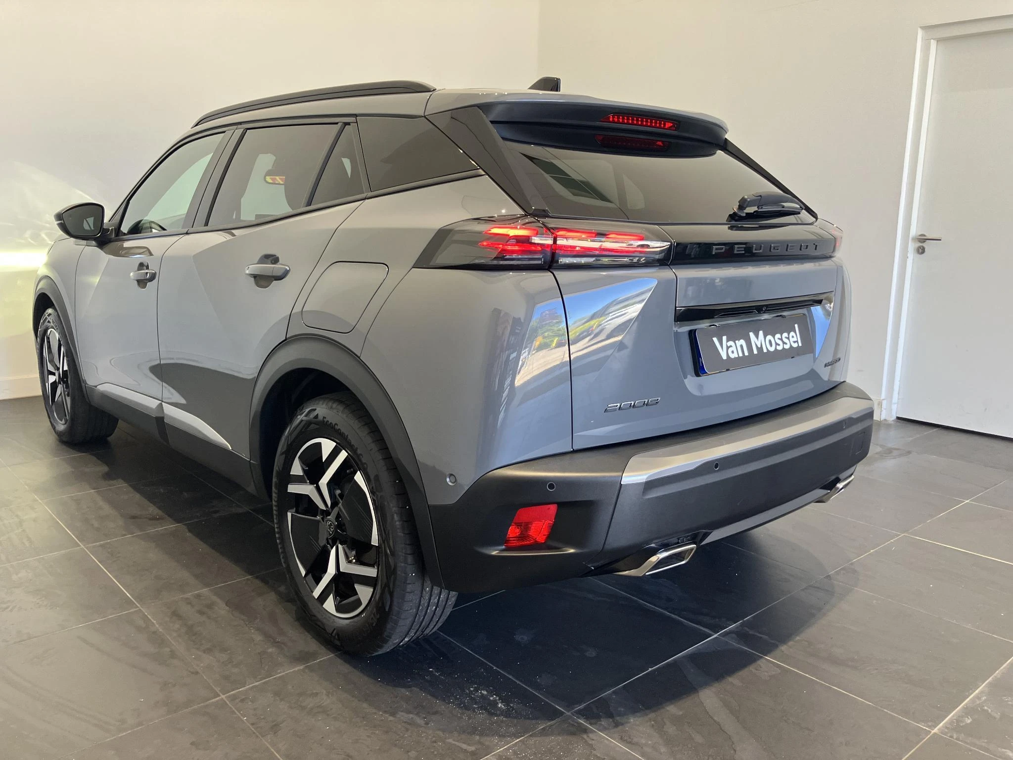 Peugeot-2008-image-7