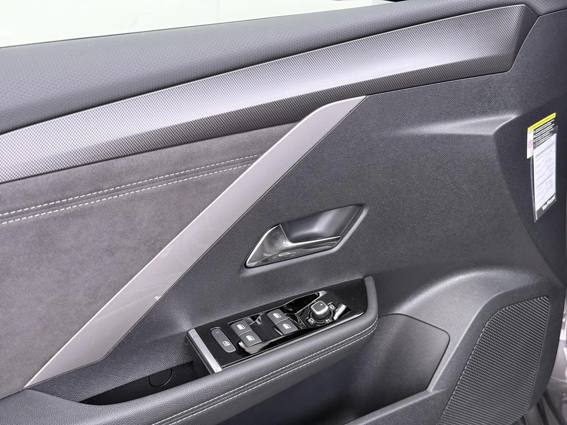 Opel-Astra-image-13