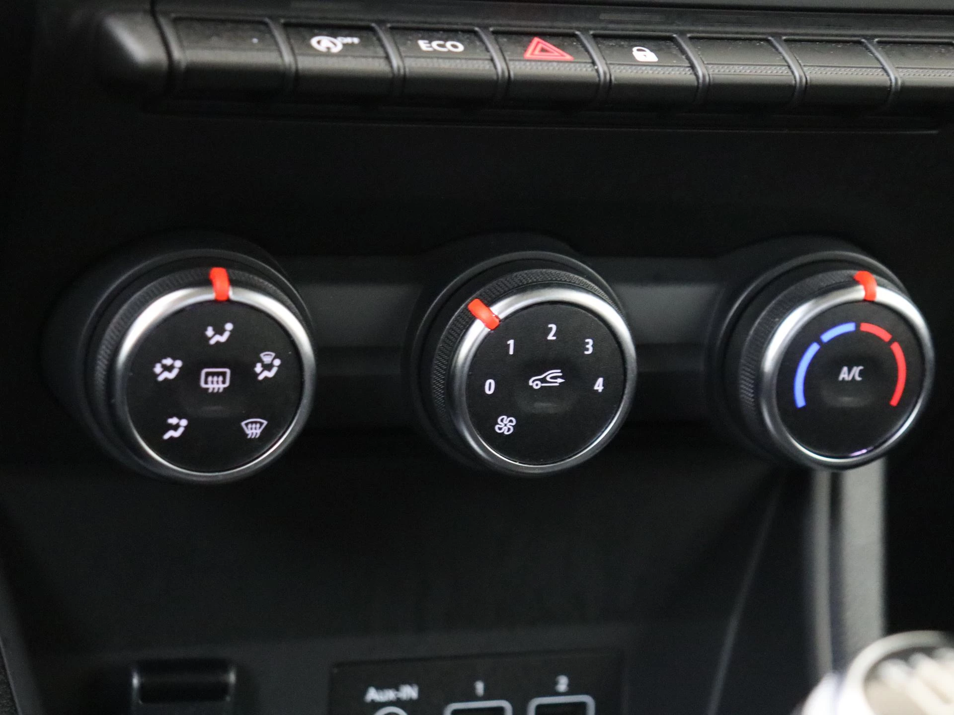 Renault-Captur-image-18