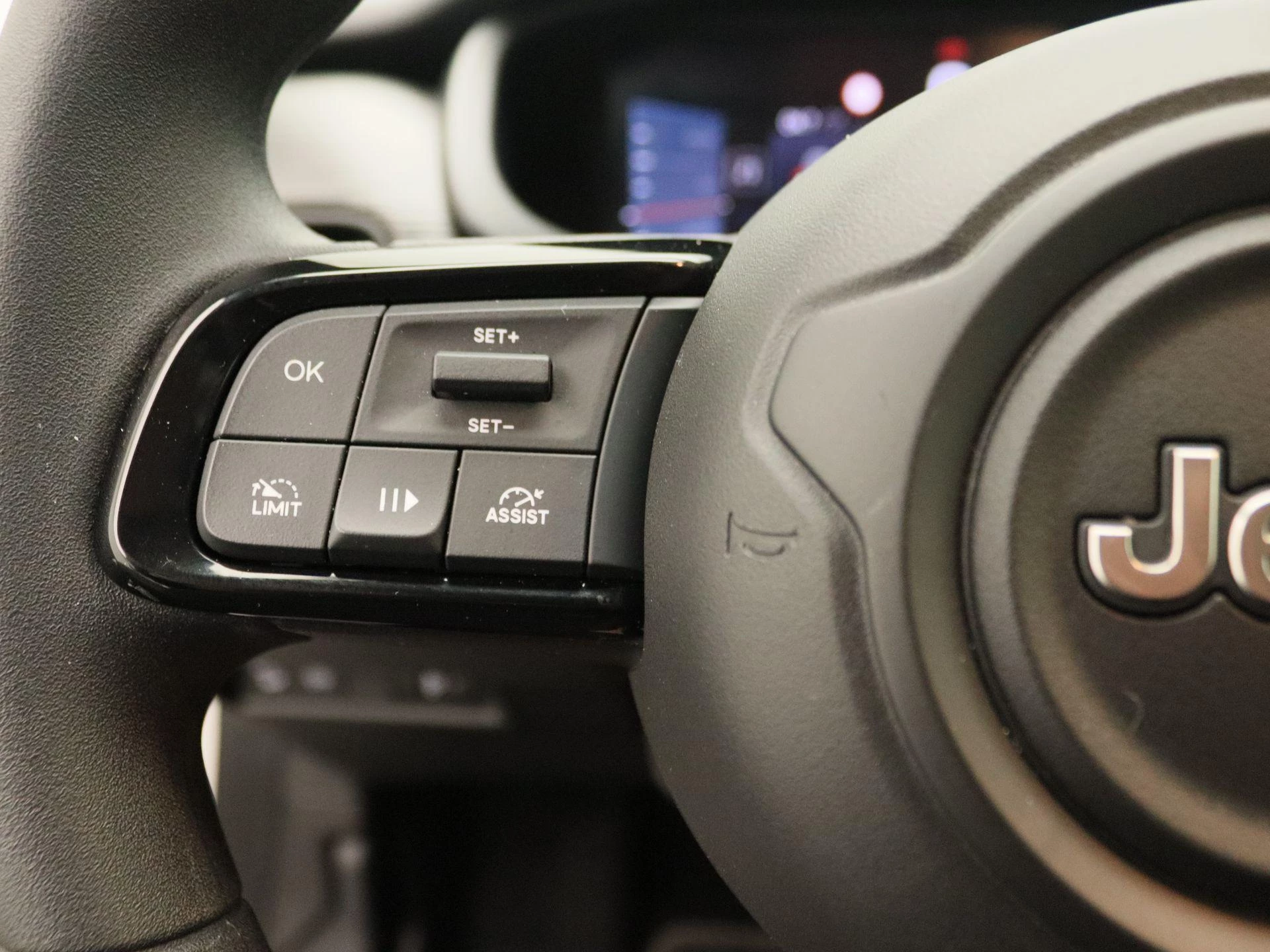 Jeep-Avenger-image-18