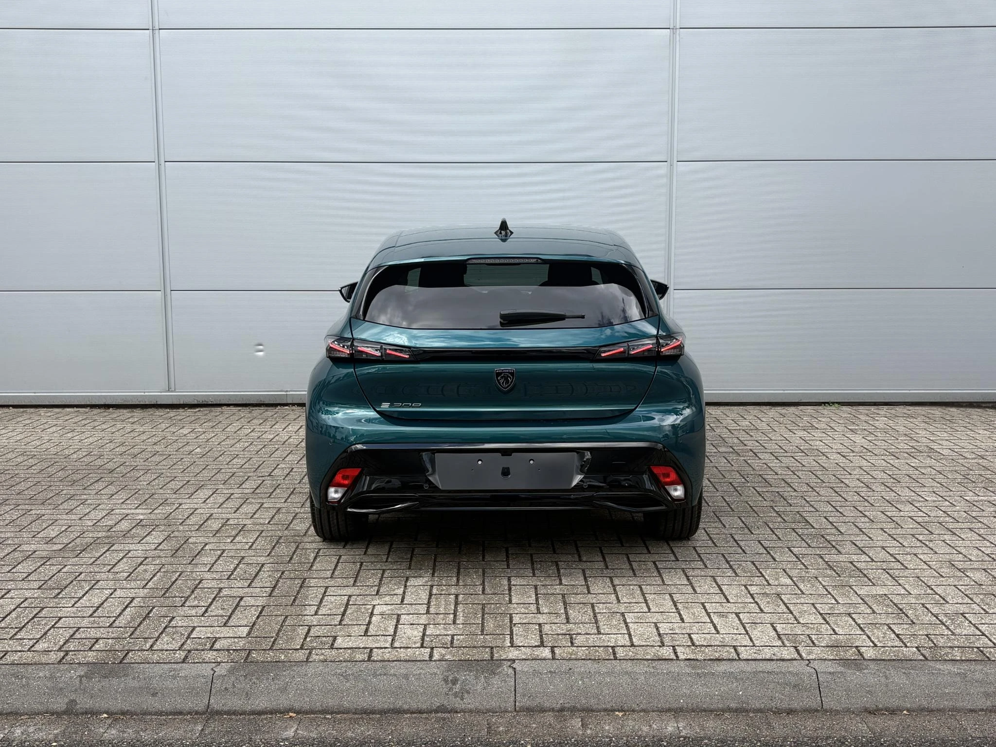 Peugeot-e-308-image-4