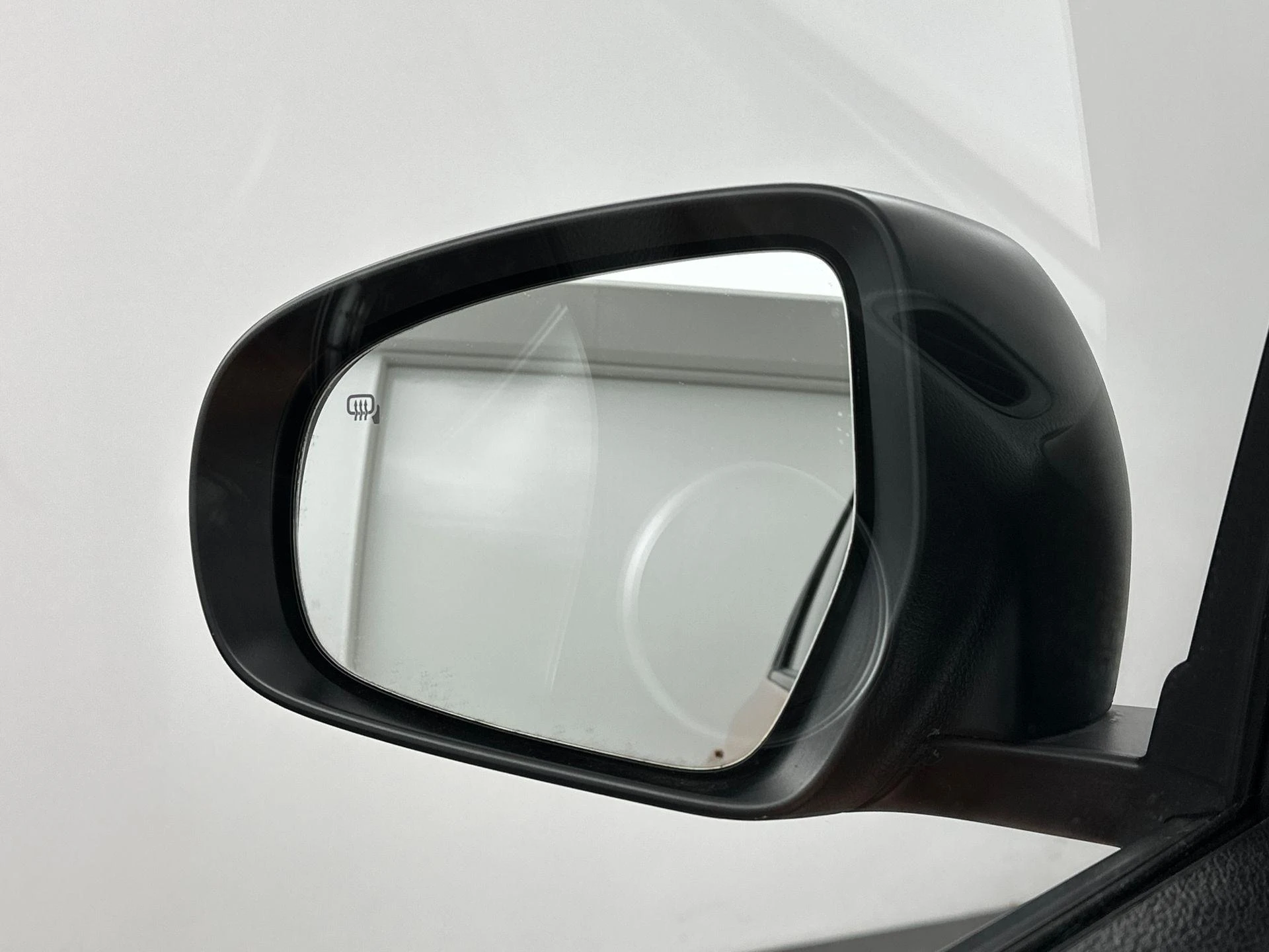 Suzuki-Vitara-image-19