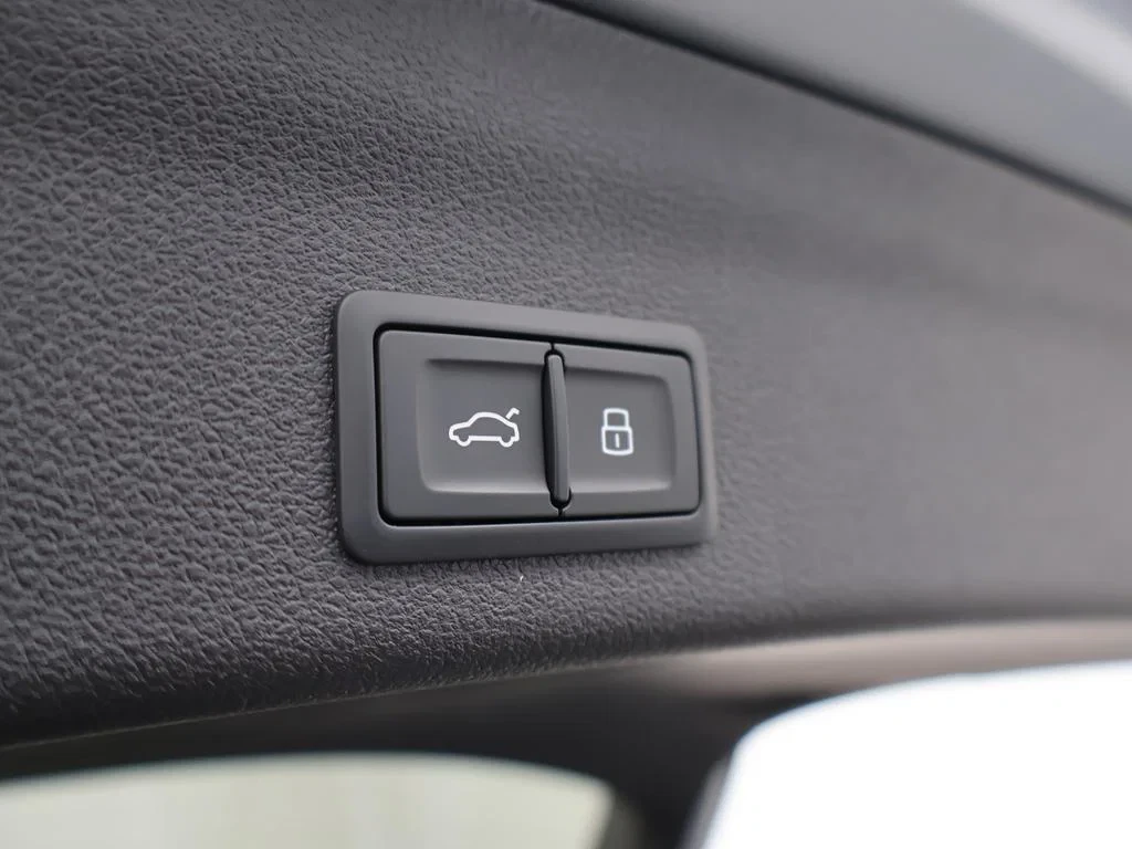 Audi-A6-image-14