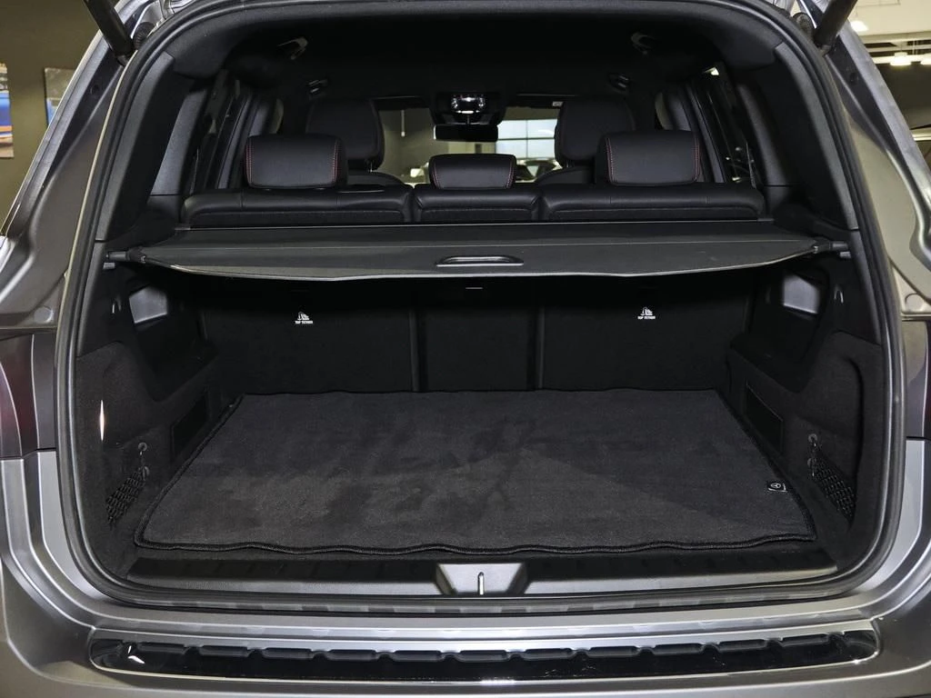 Mercedes-Benz-EQB 250+-image-15
