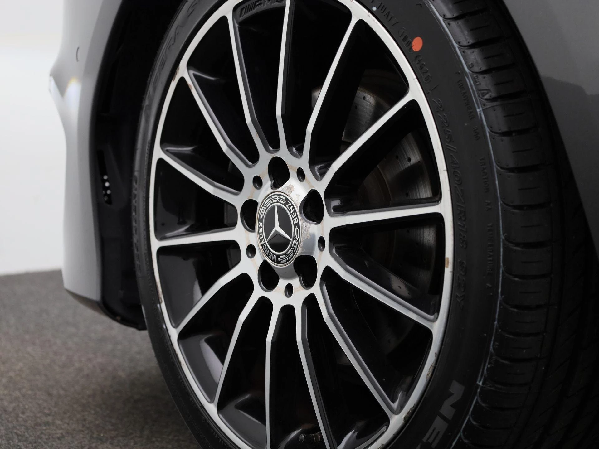 Mercedes-Benz-B-Klasse-image-44