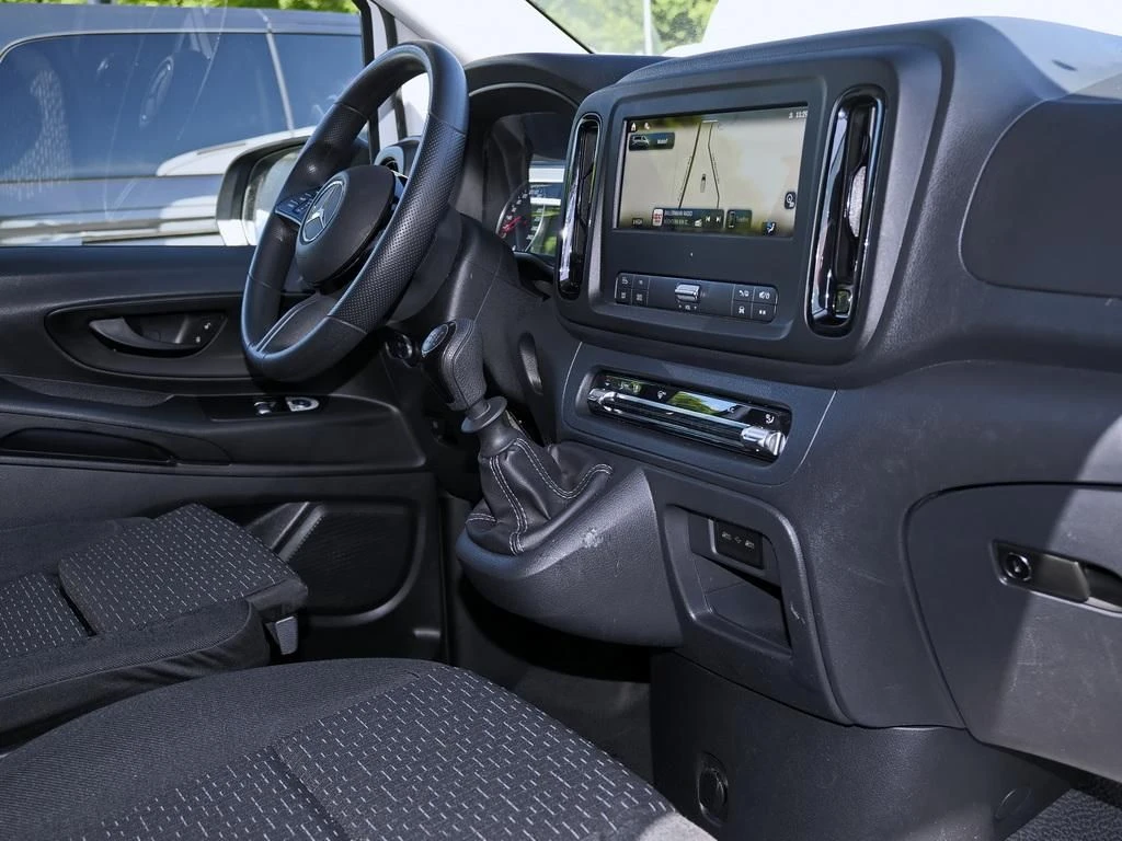 Mercedes-Benz-Vito 116-image-9