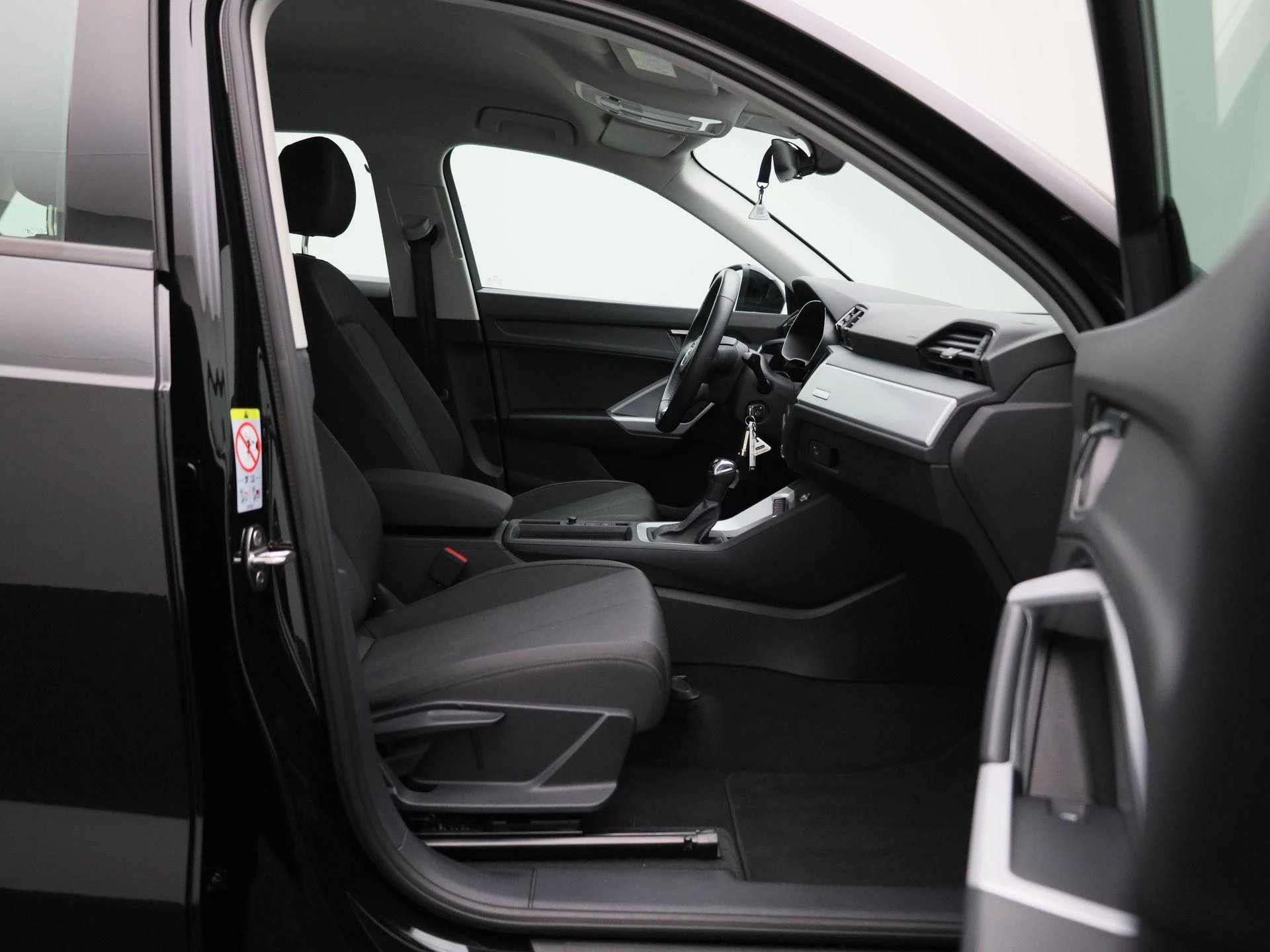 Audi-Q3-image-35