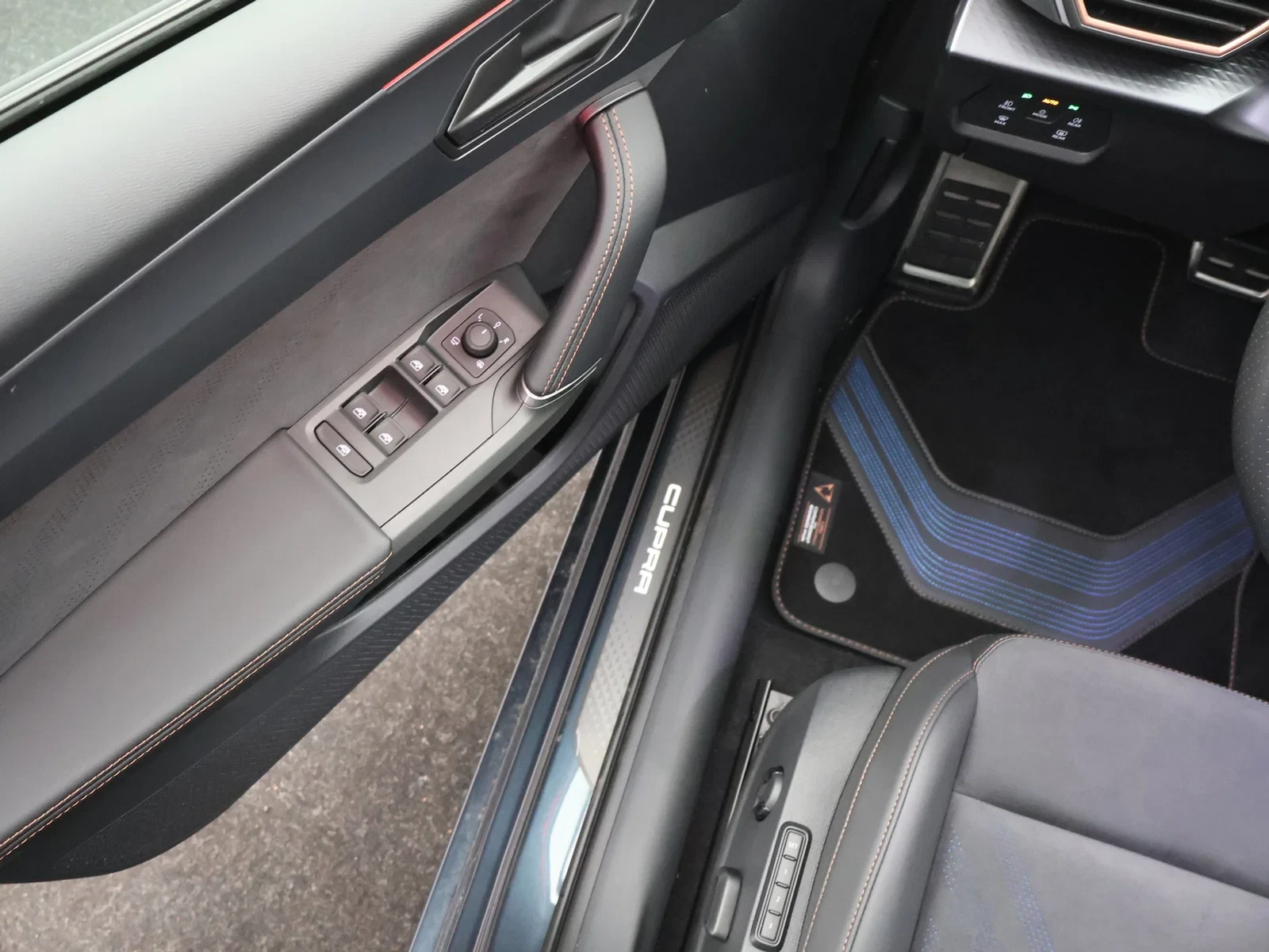 CUPRA-Leon-image-11