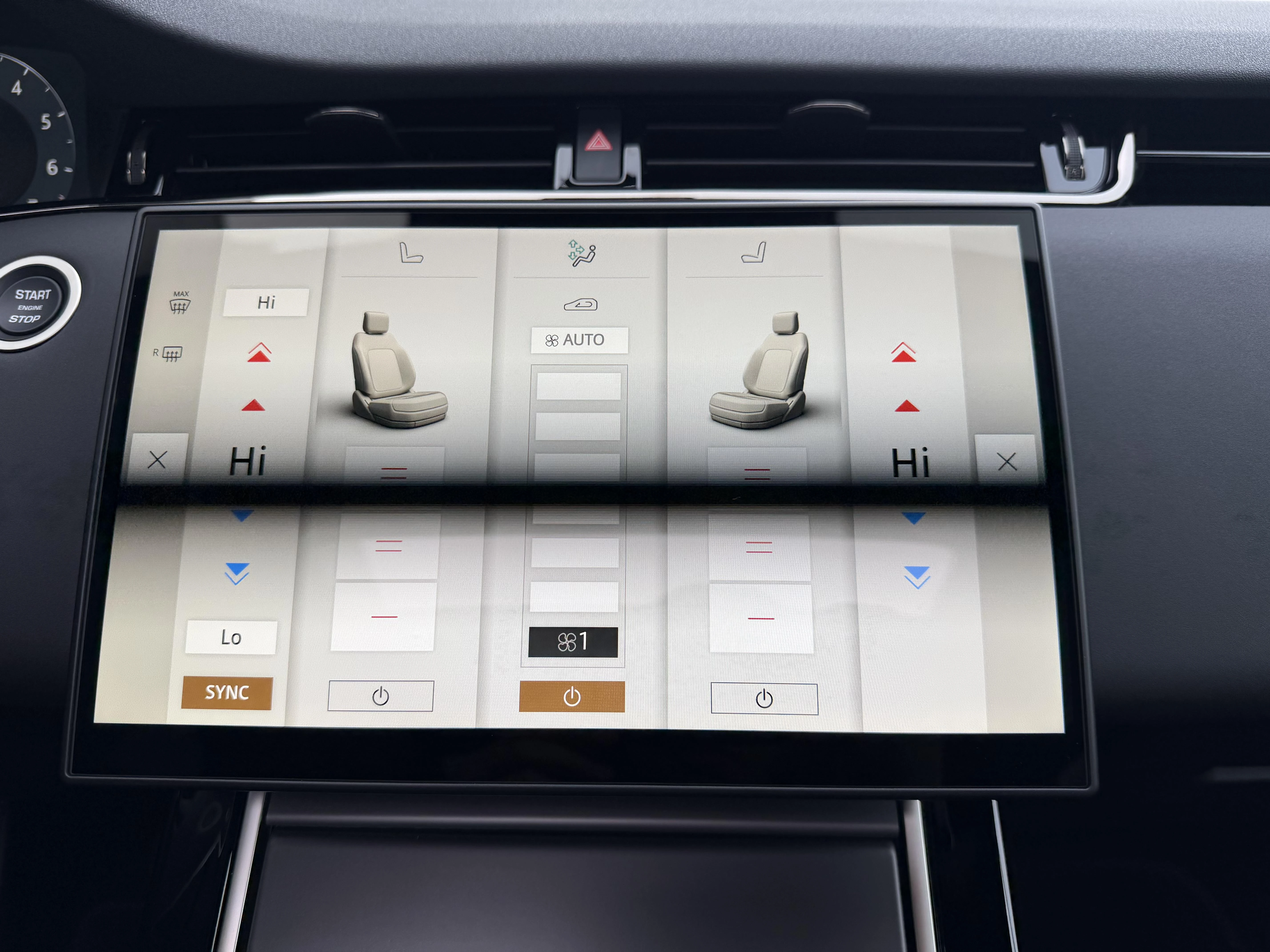Land Rover-Range Rover Evoque-image-15