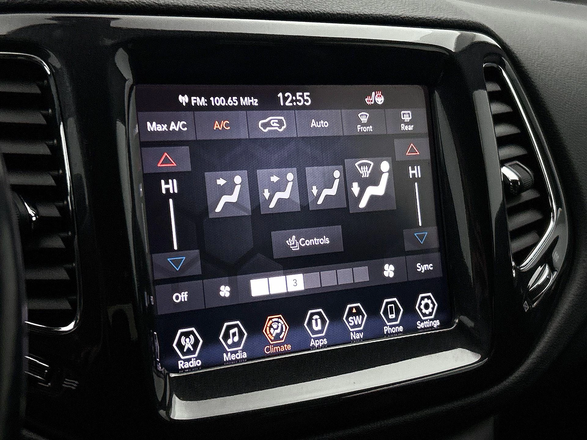 Jeep-Compass-image-12