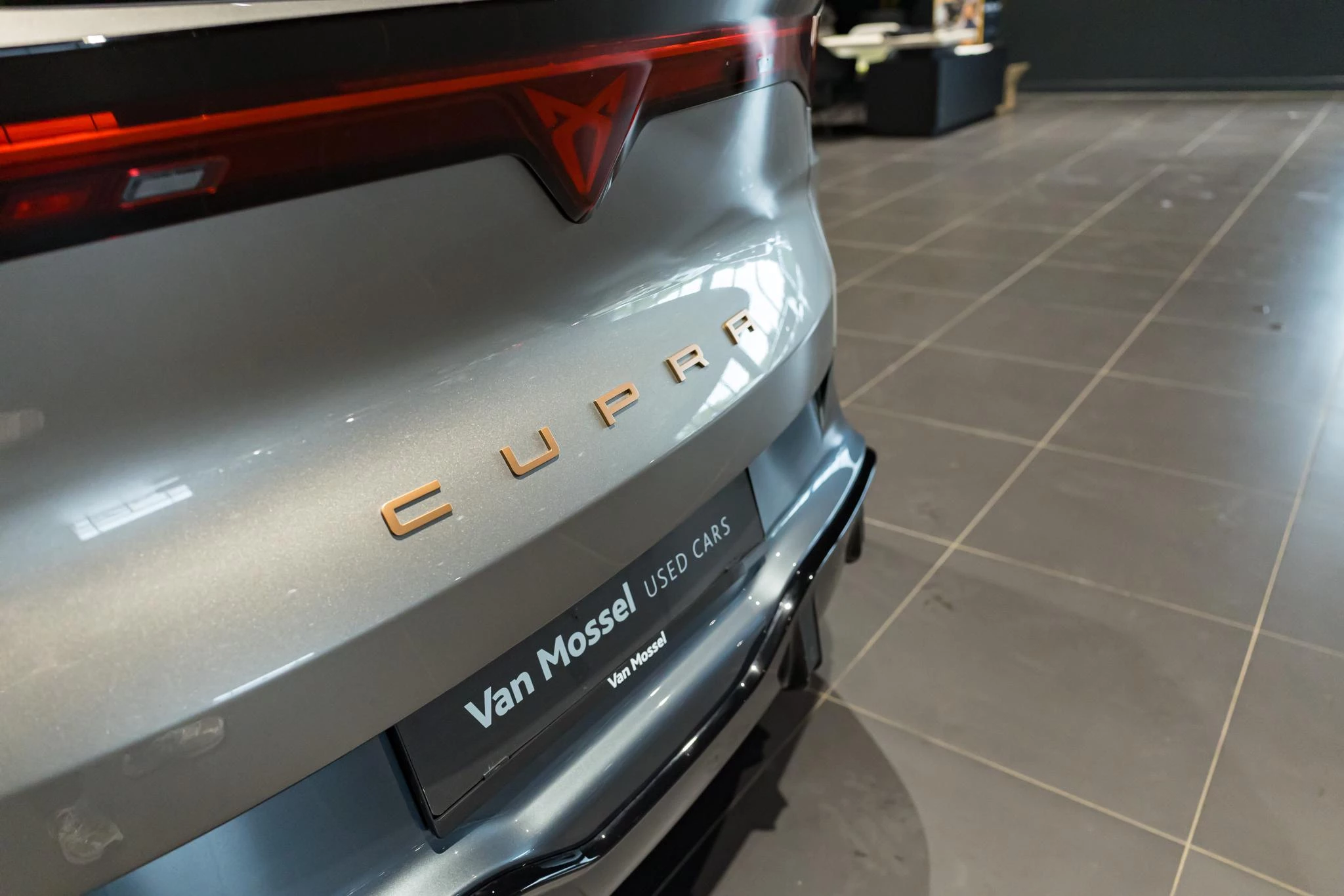 CUPRA-Tavascan-image-10