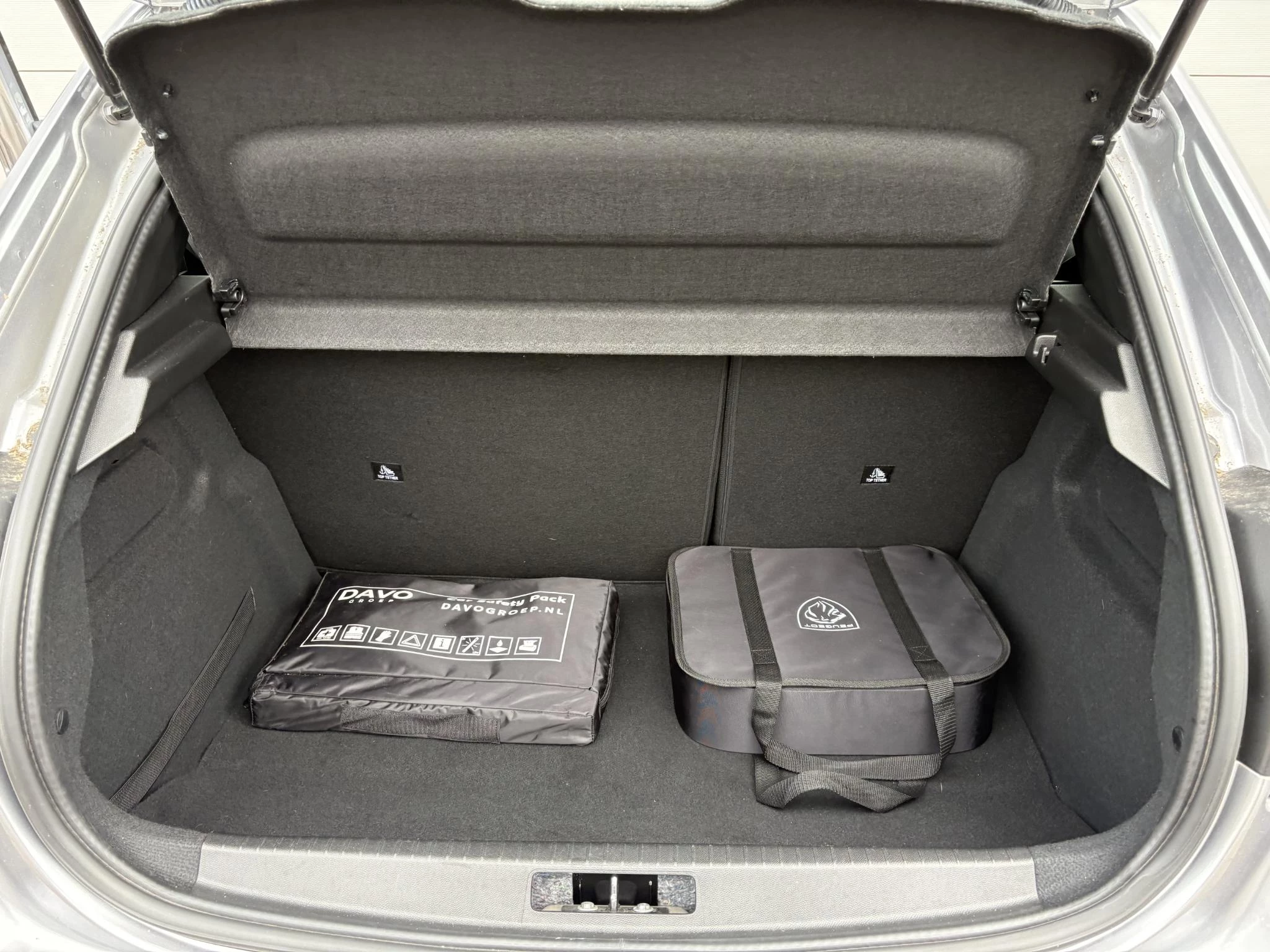 Peugeot e-208 EV Active Pack 50 kWh