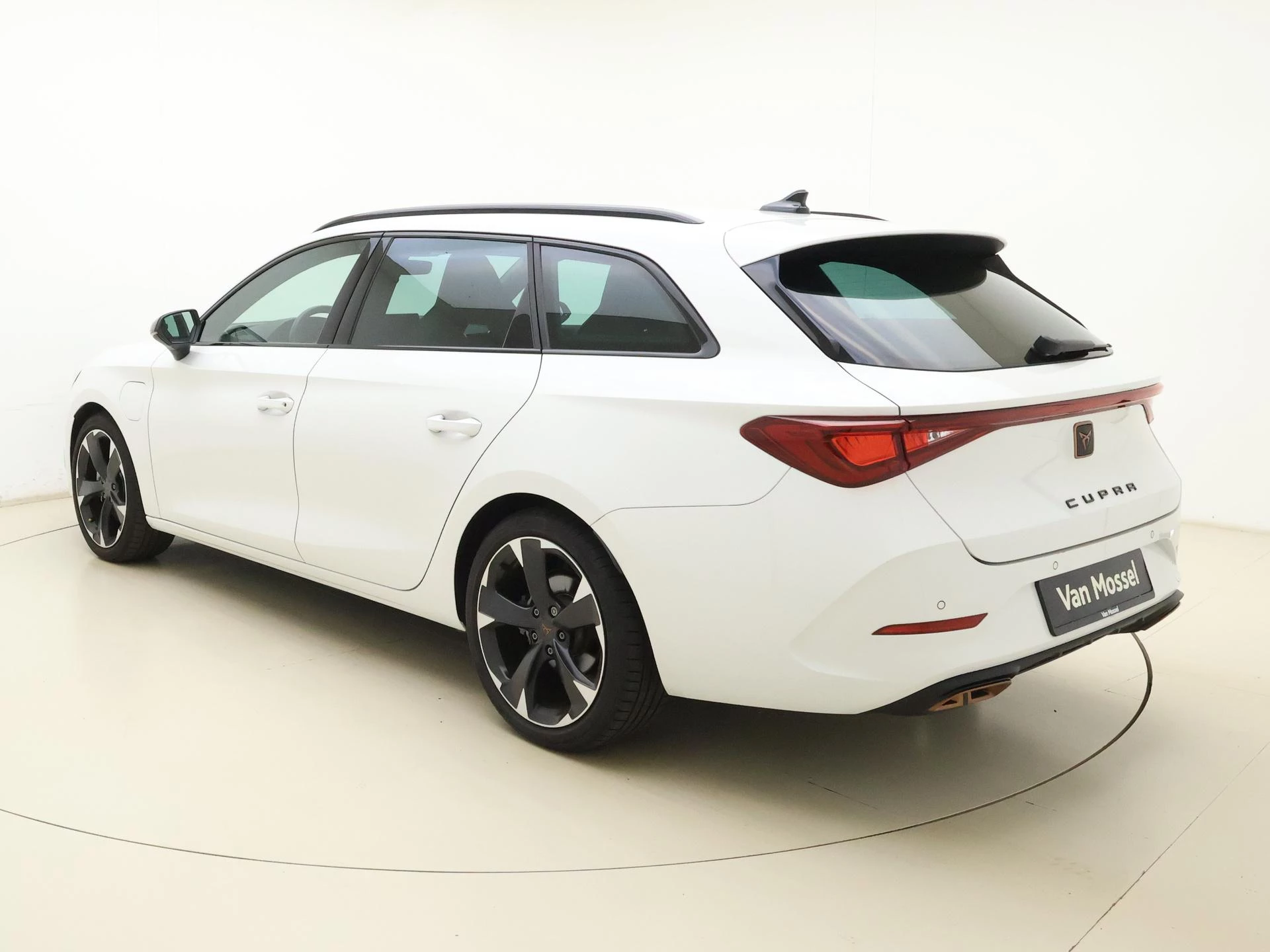 CUPRA Leon Sportstourer 1.4 e-Hybrid Business