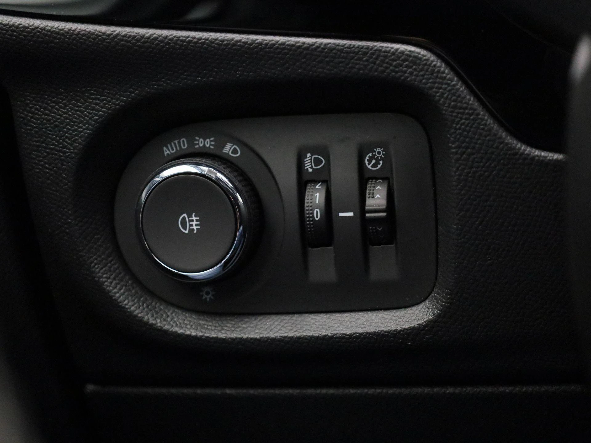 Opel-Corsa-image-18