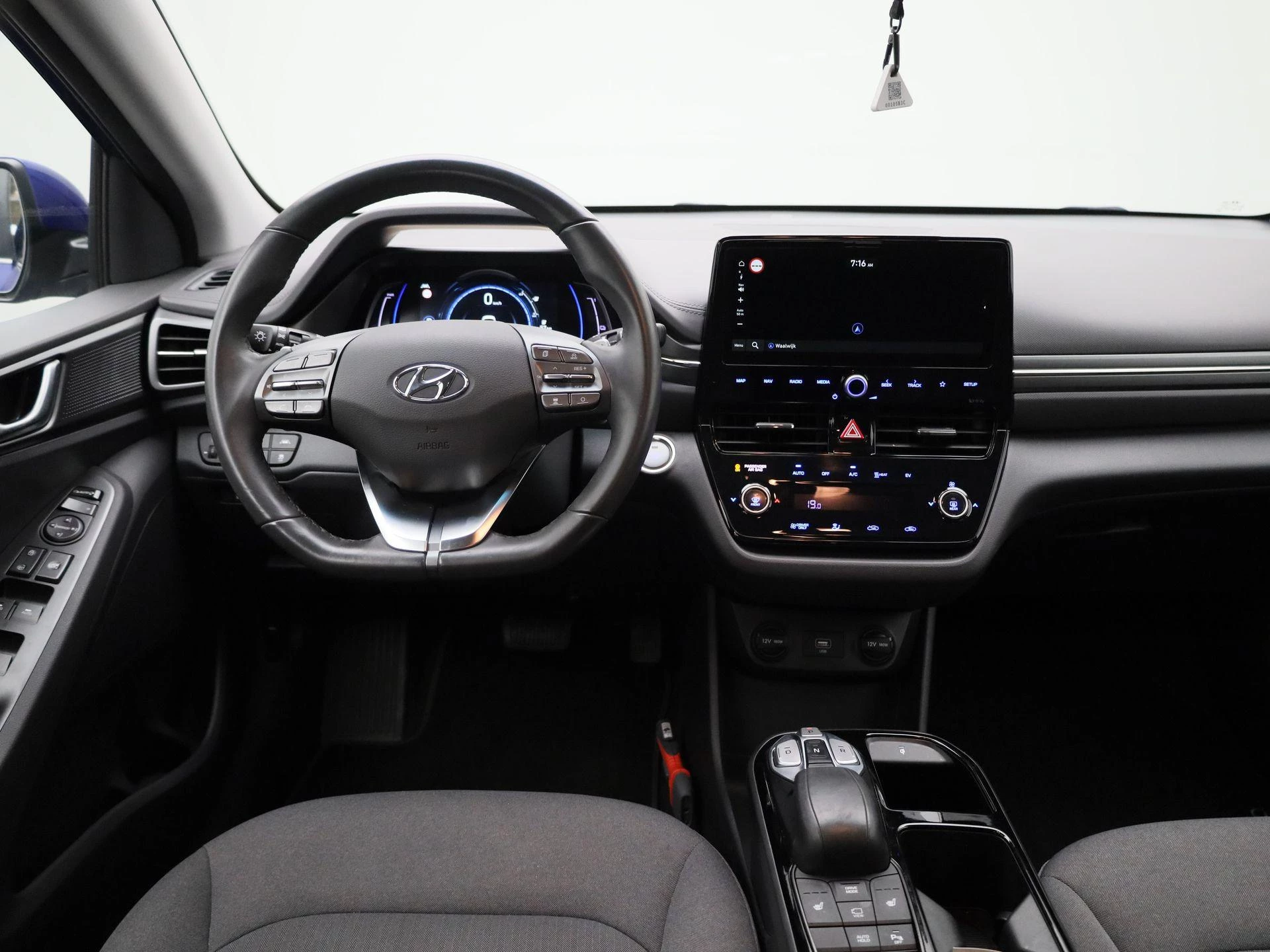 Hyundai-IONIQ-image-6