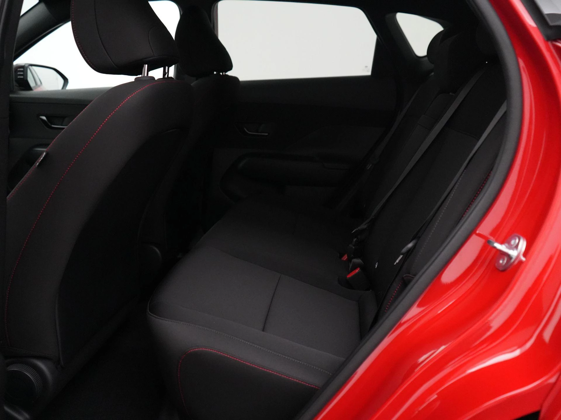Hyundai-Kona-image-38