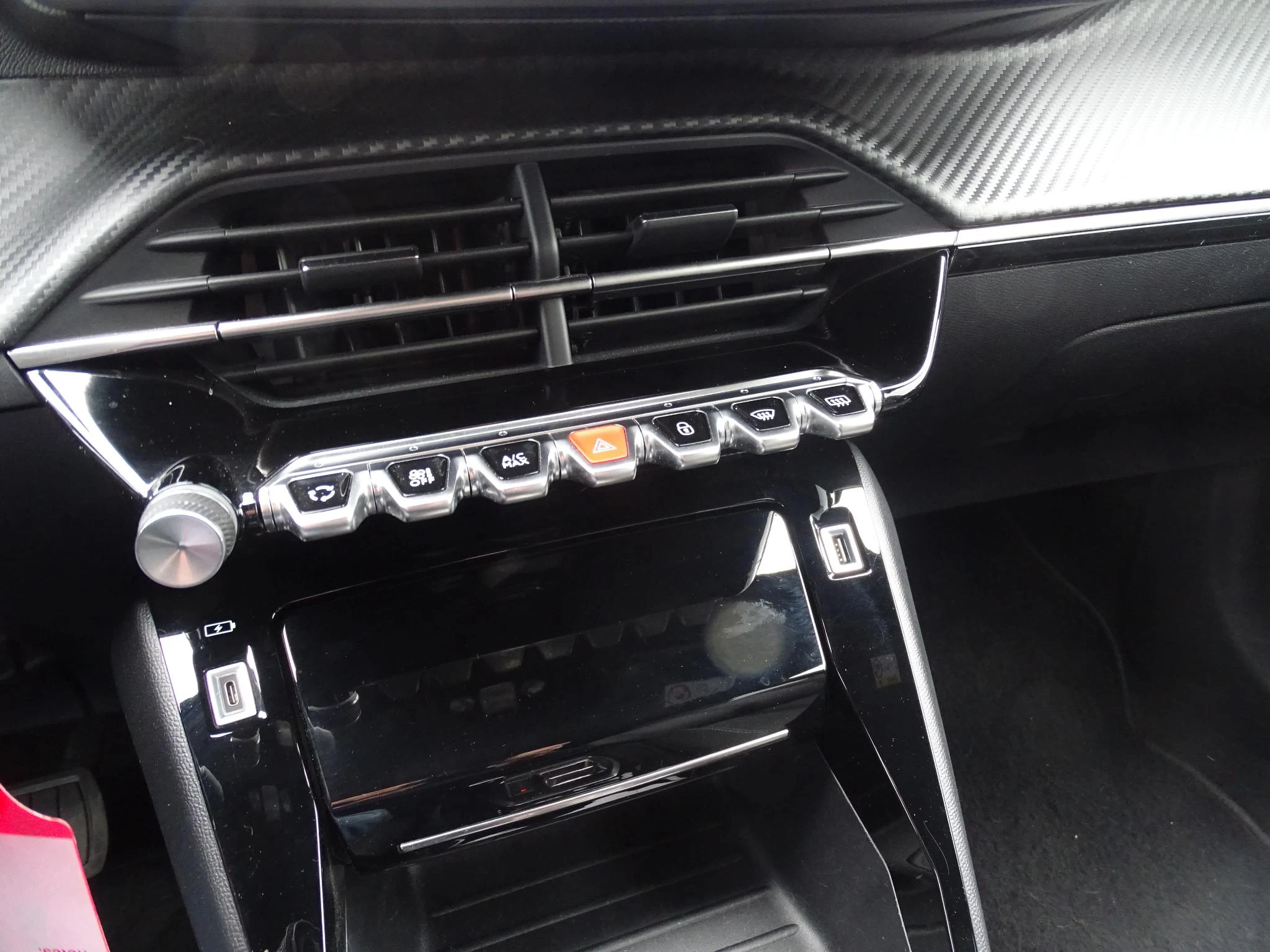 Peugeot-2008-image-22