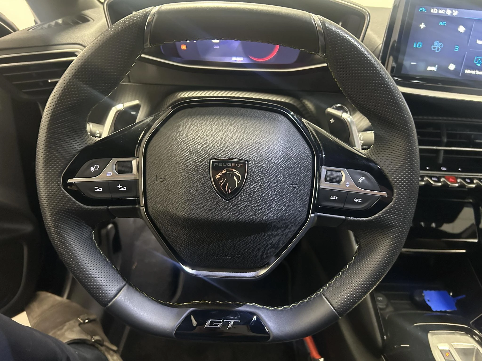 Peugeot-208-image-6