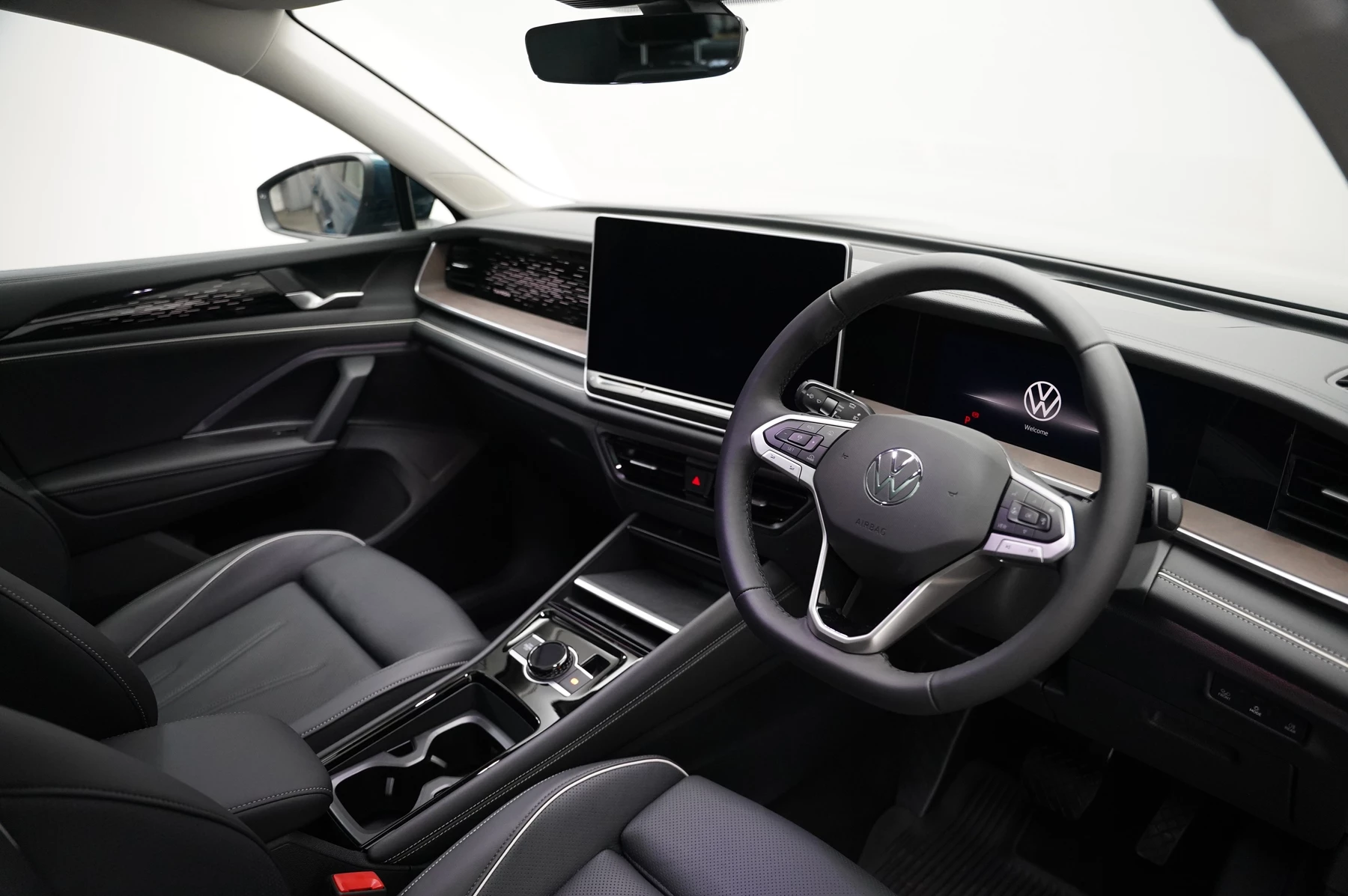 Volkswagen-Tayron-image-5