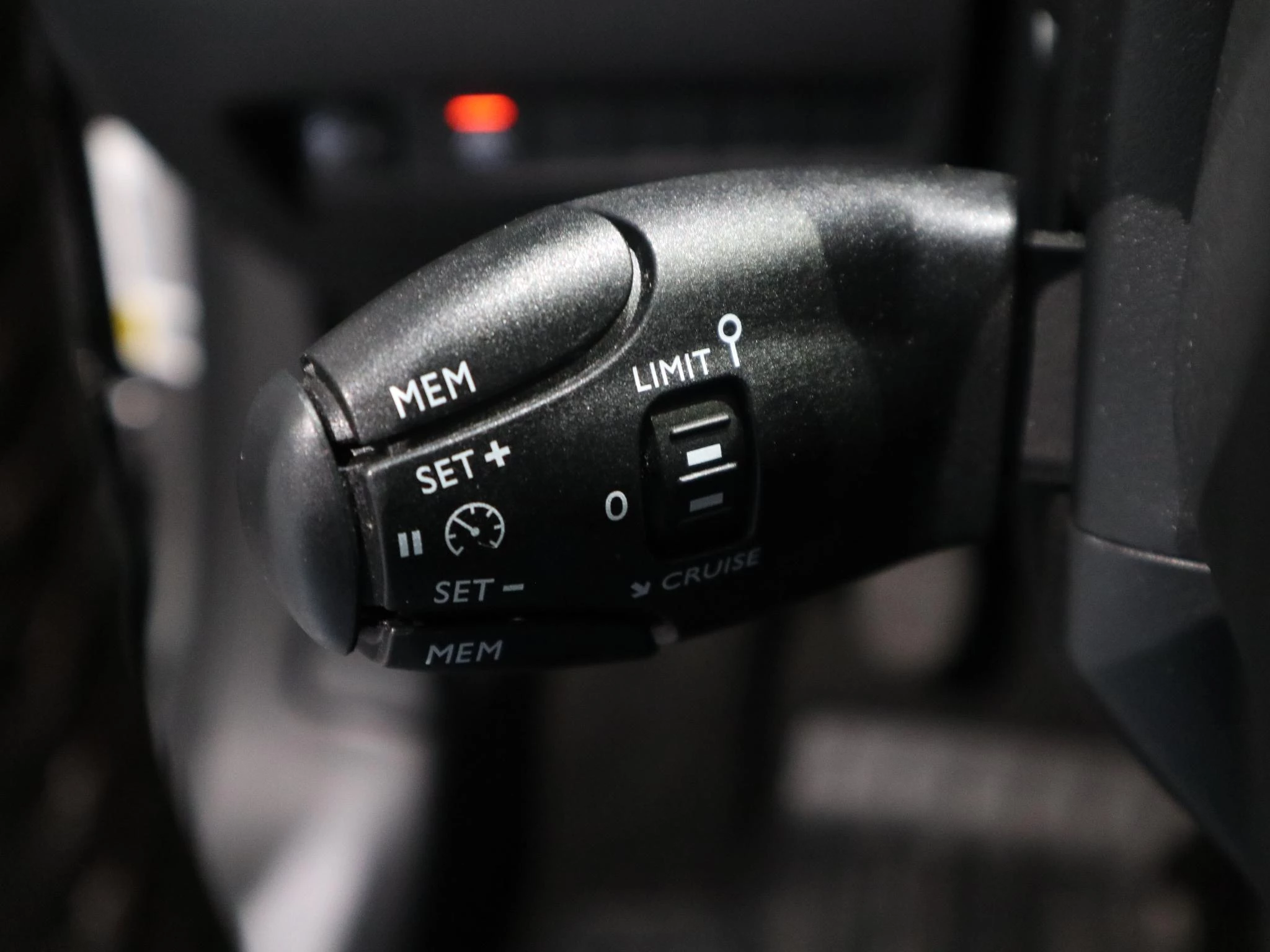 Peugeot-2008-image-17