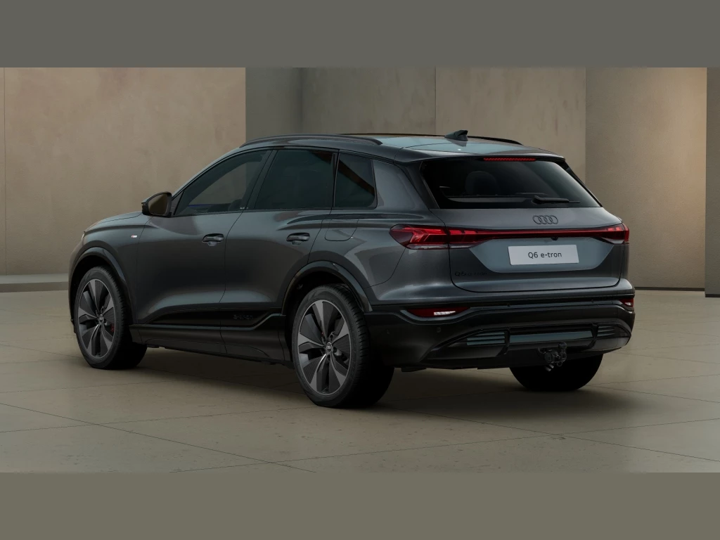 Audi Q6 e-tron UPE 95.235 performance S line Pano AHK