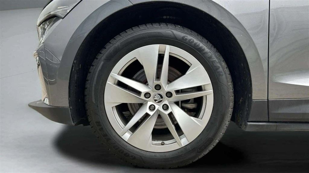 Škoda-Enyaq iV-image-8