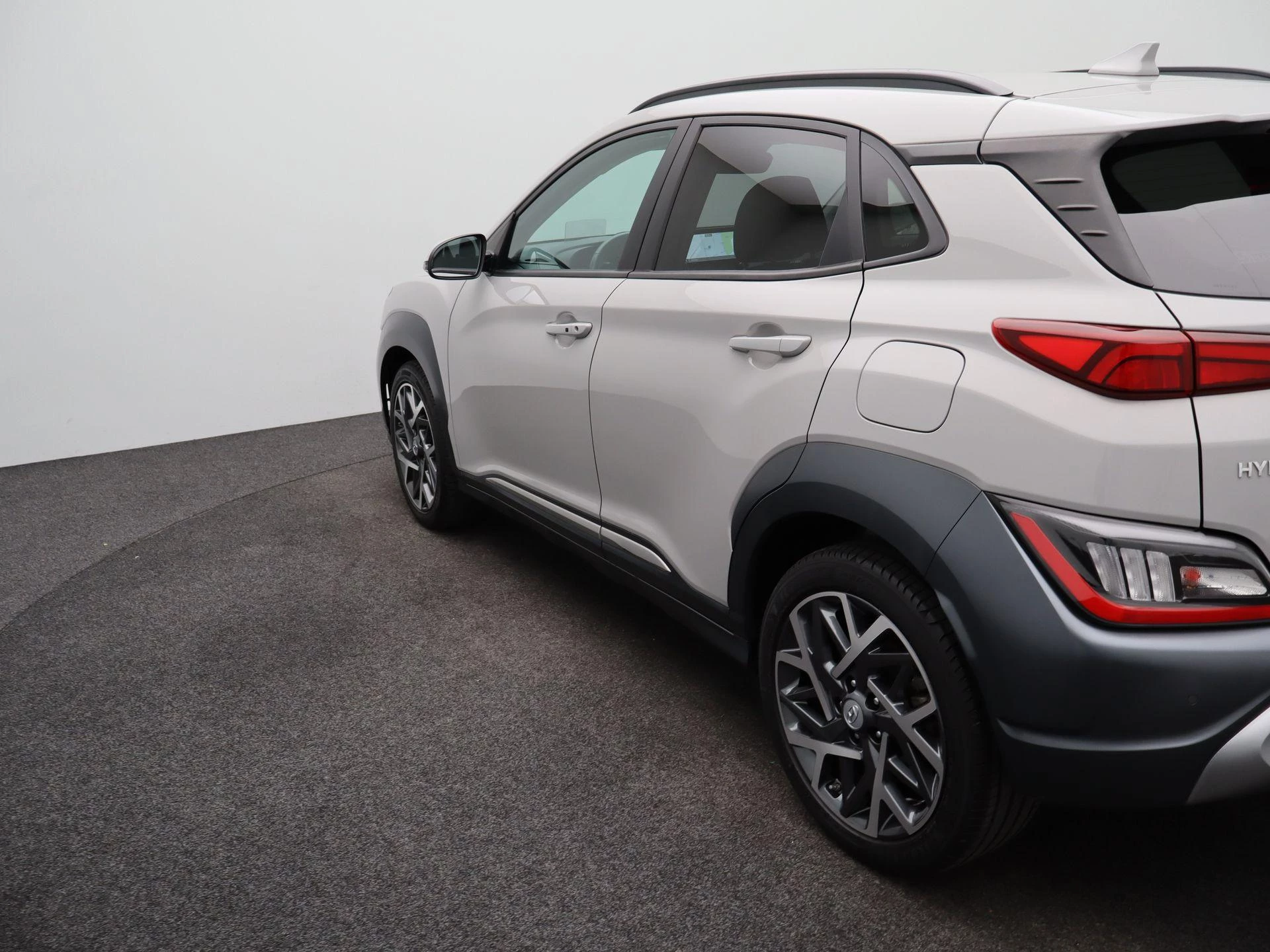 Hyundai-Kona-image-36