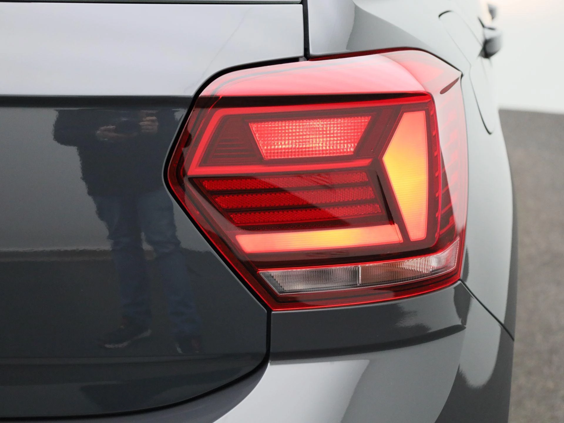 Volkswagen-Polo-image-34
