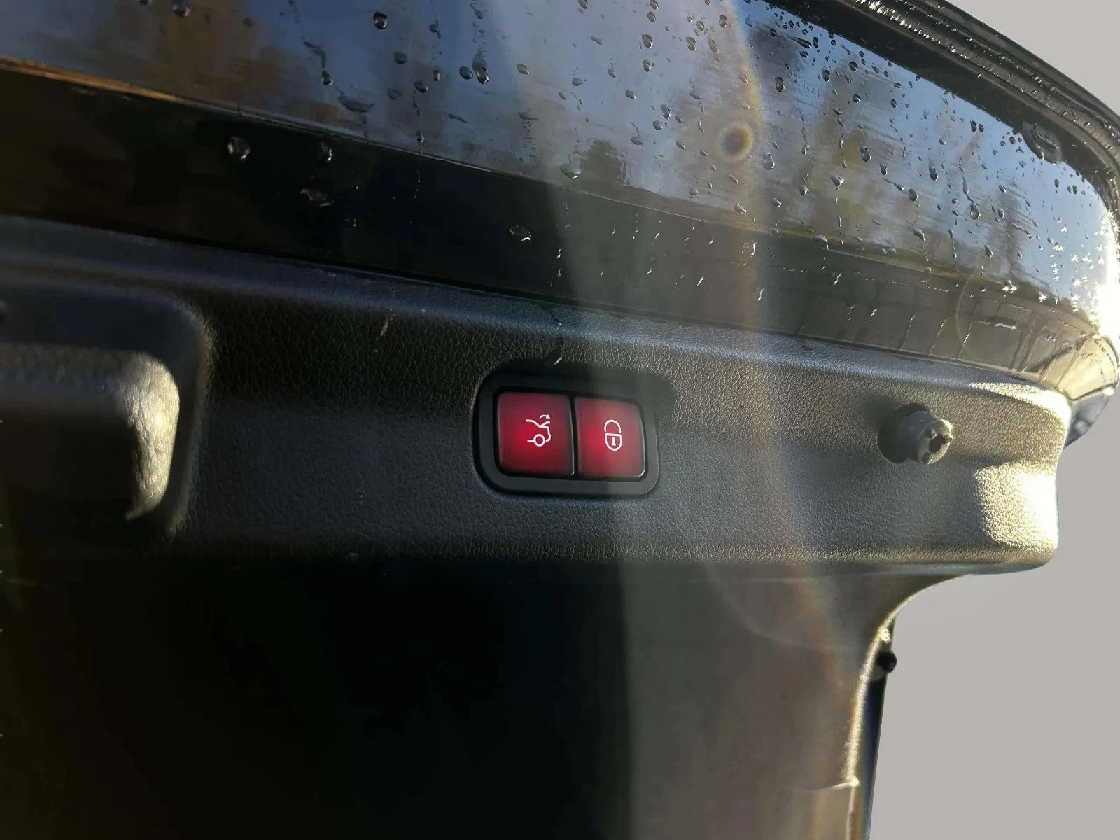 Mercedes-Benz-EQE-image-22