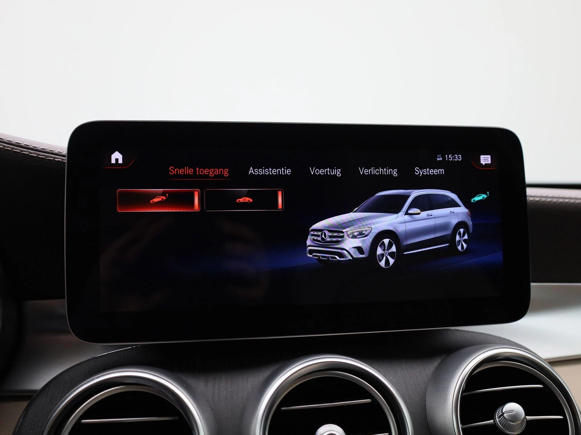 Mercedes-Benz GLC 300e 4MATIC Business Solution