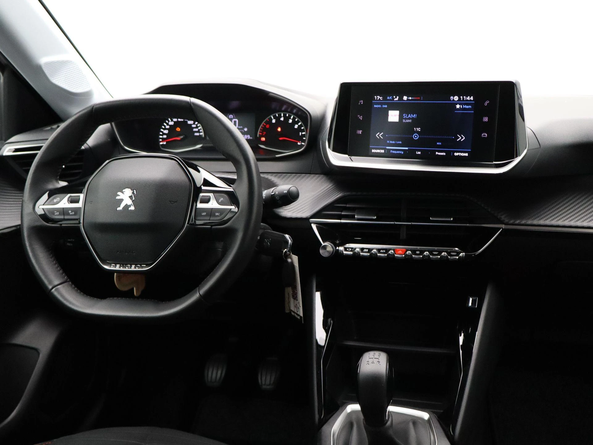 Peugeot-208-image-26