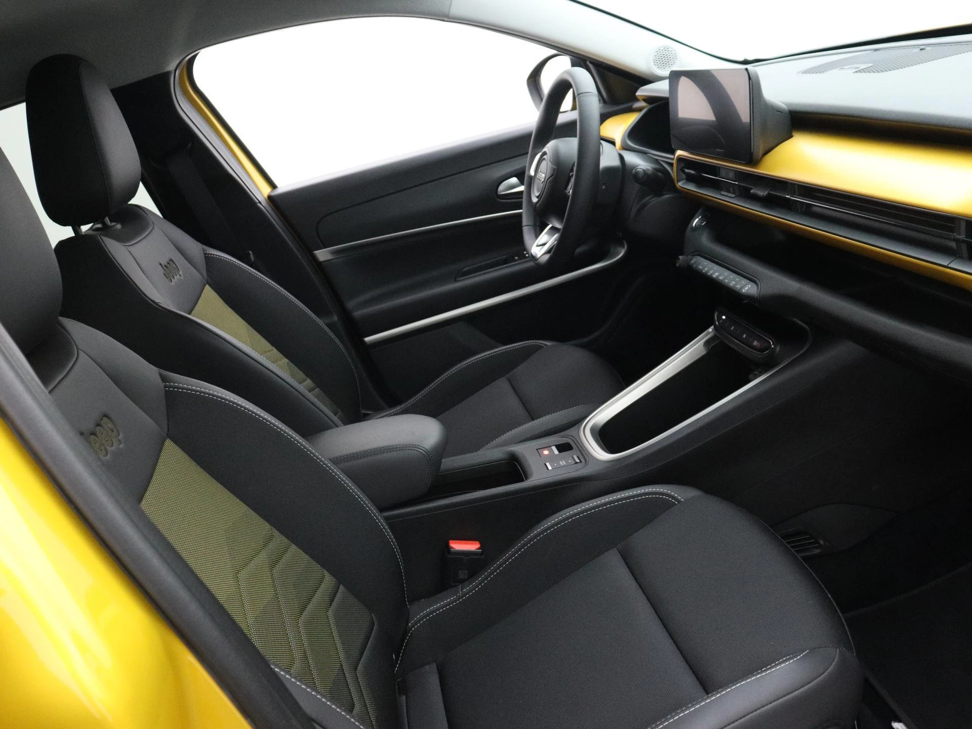 Jeep-Avenger-image-3