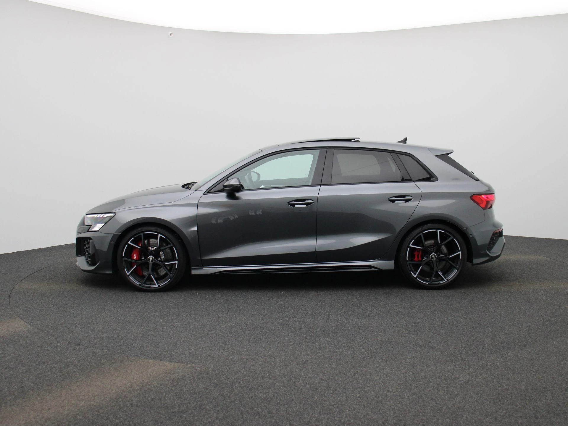 Audi-RS3-image-3
