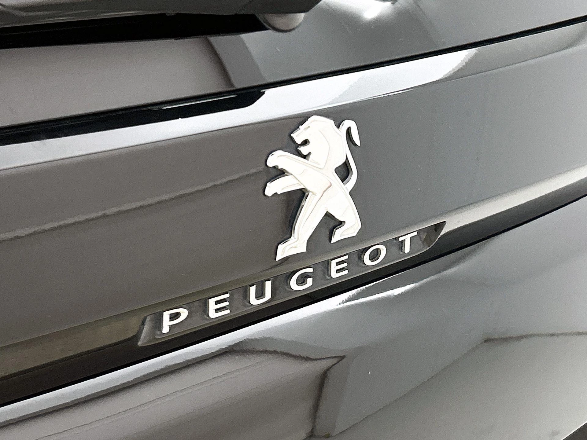Peugeot-5008-image-32