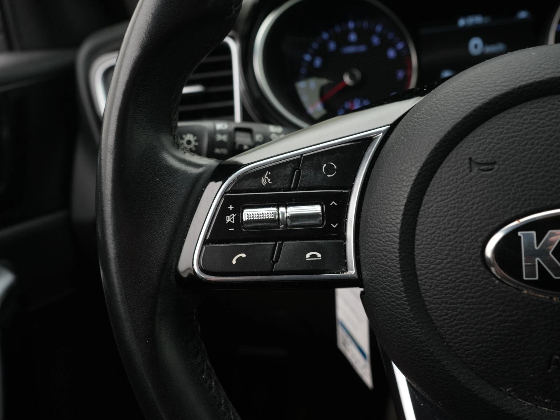 Kia-XCeed-image-18