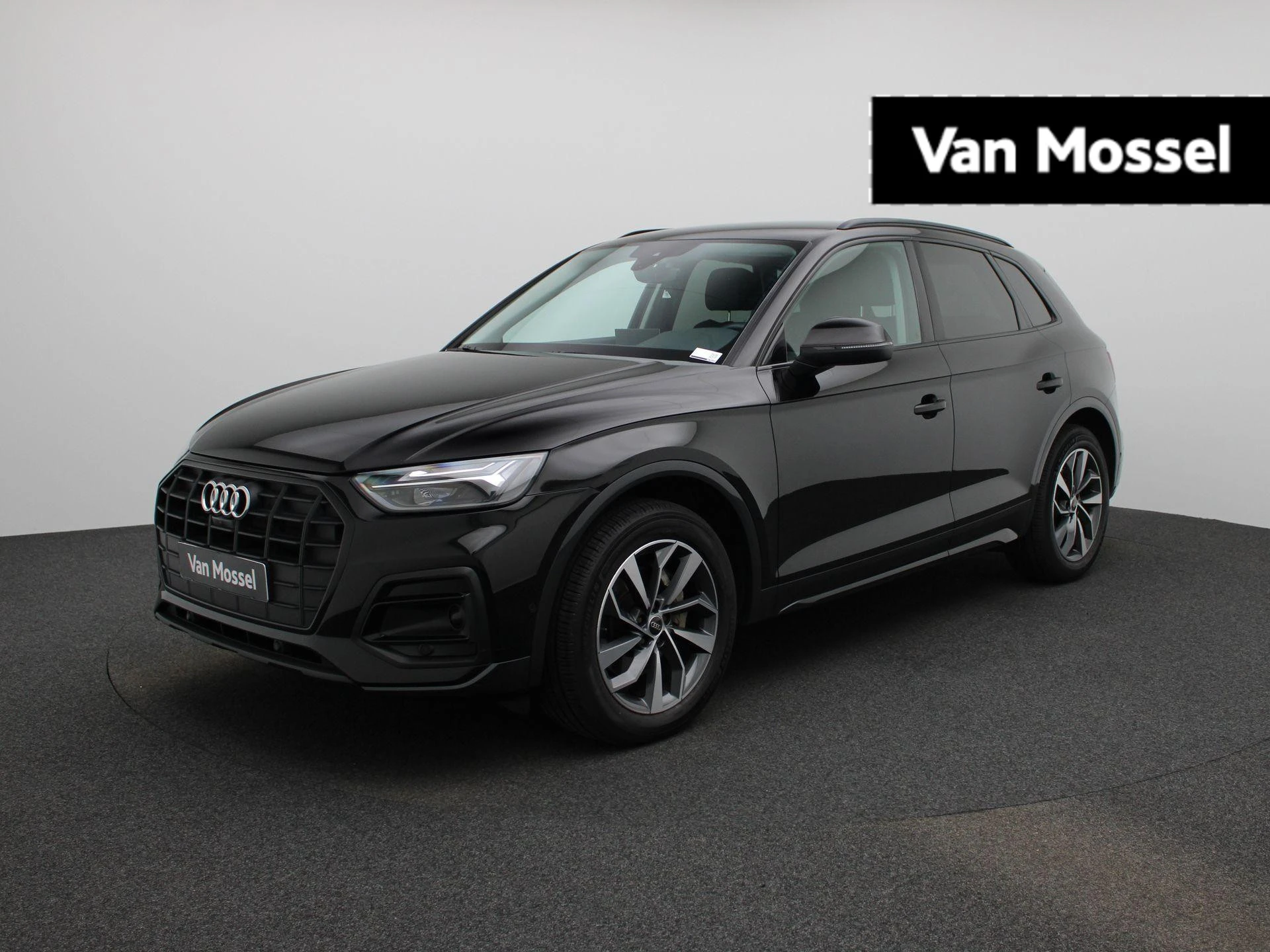 Audi-Q5-image-0