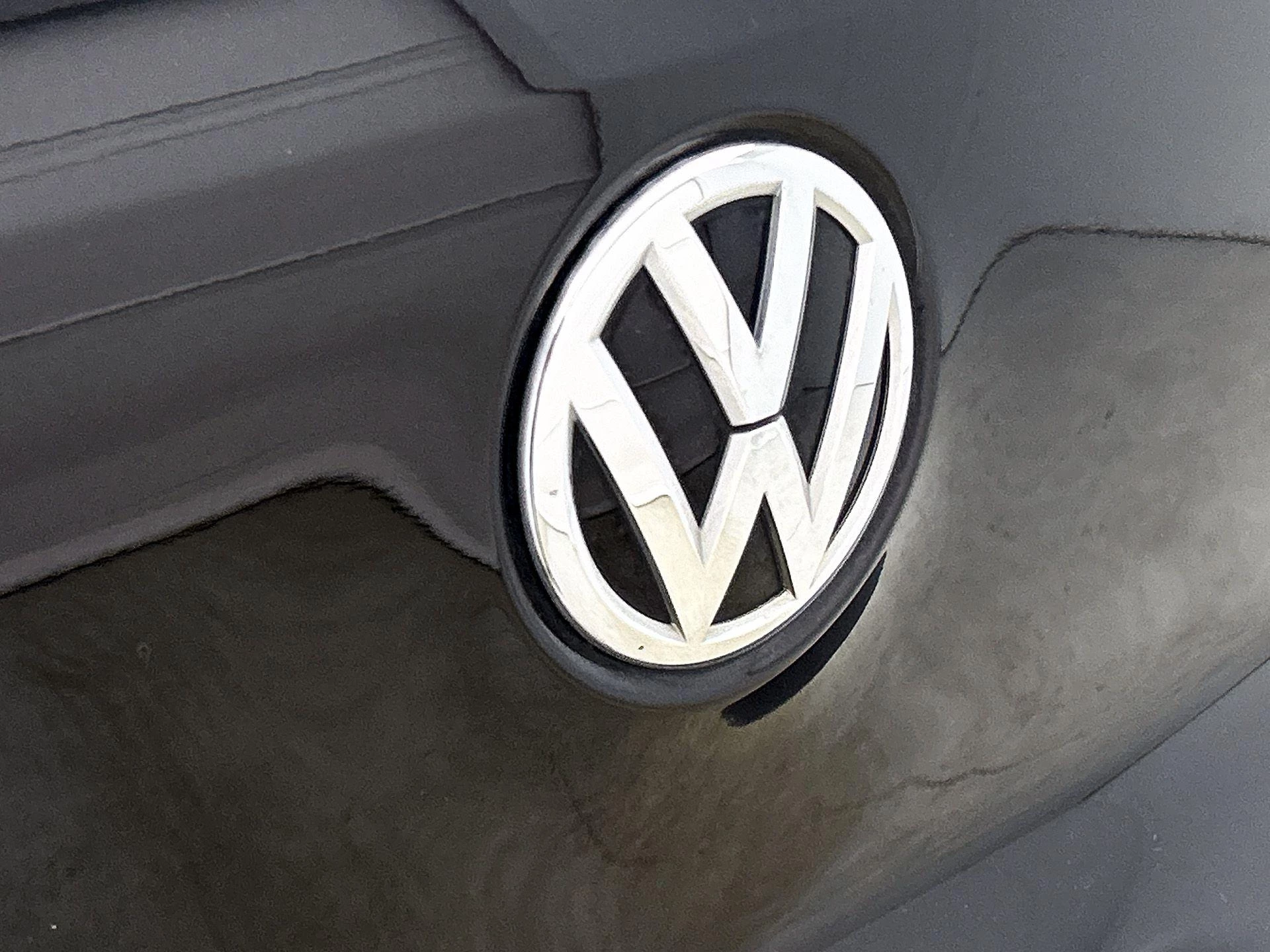 Volkswagen-Tiguan-image-24