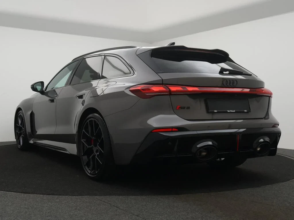 Audi-RS5-image-5