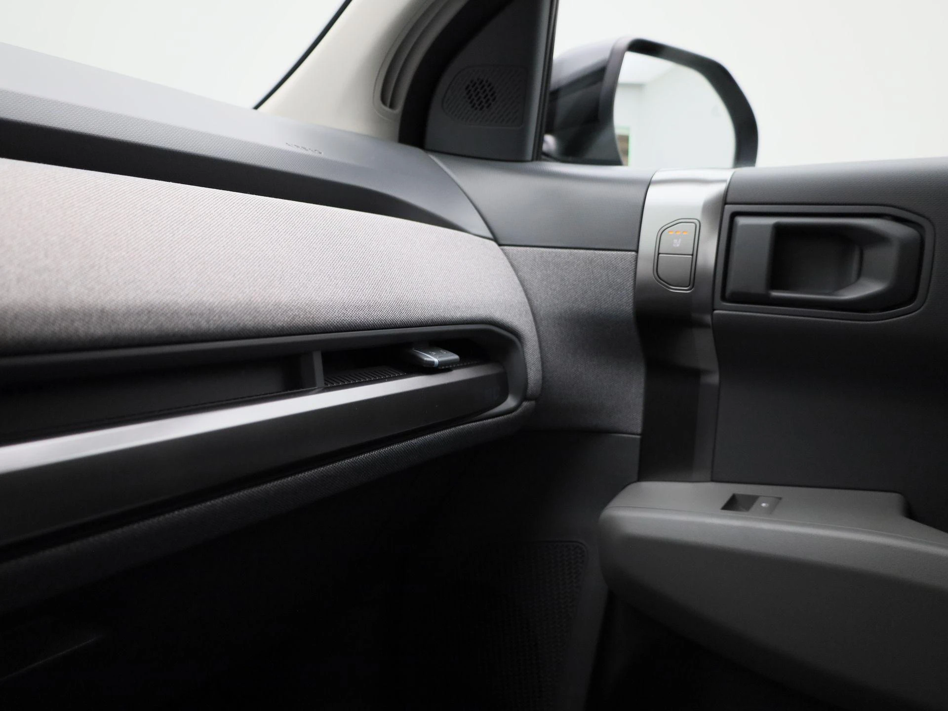 Kia-EV3-image-31
