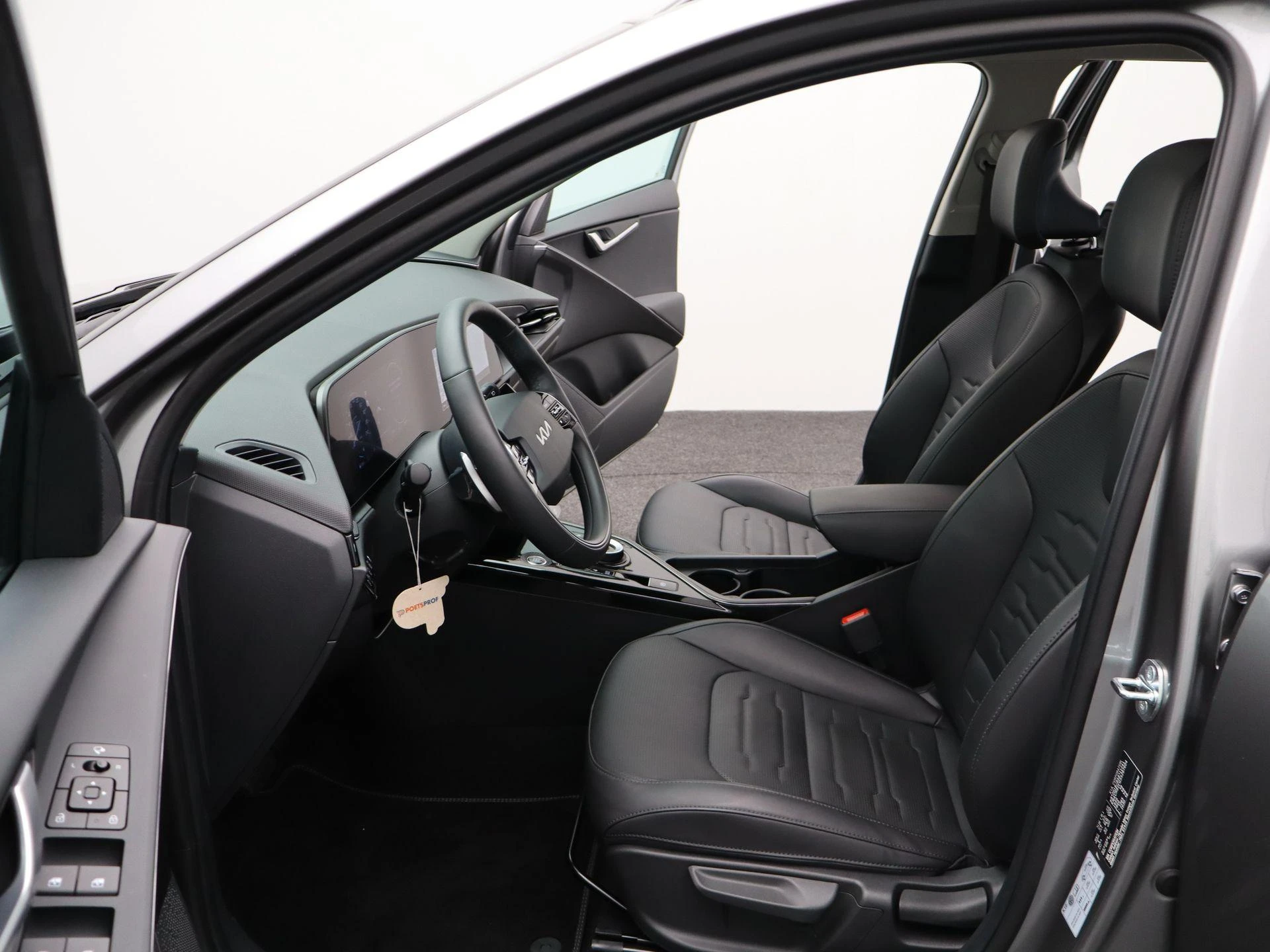 Kia-Niro-image-12