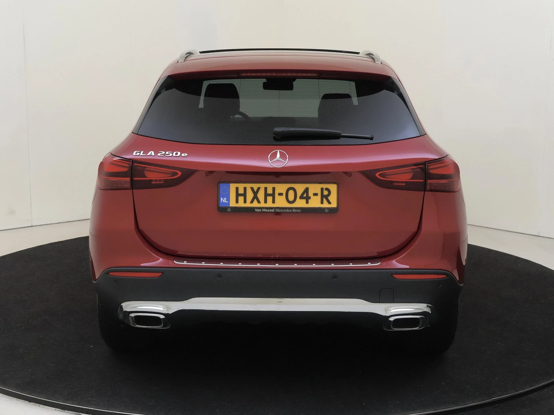 Mercedes-Benz GLA 250 e Business Solution Luxury