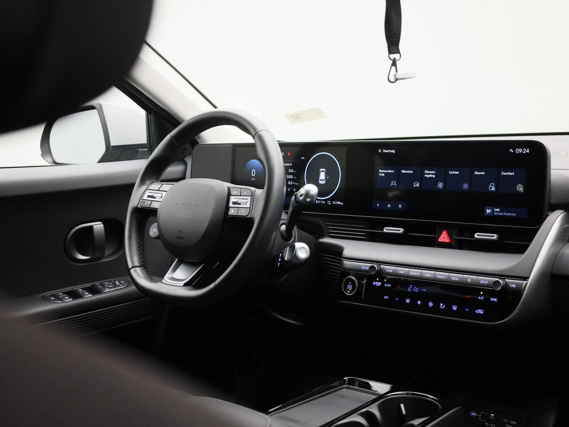 Hyundai-IONIQ 5-image-34