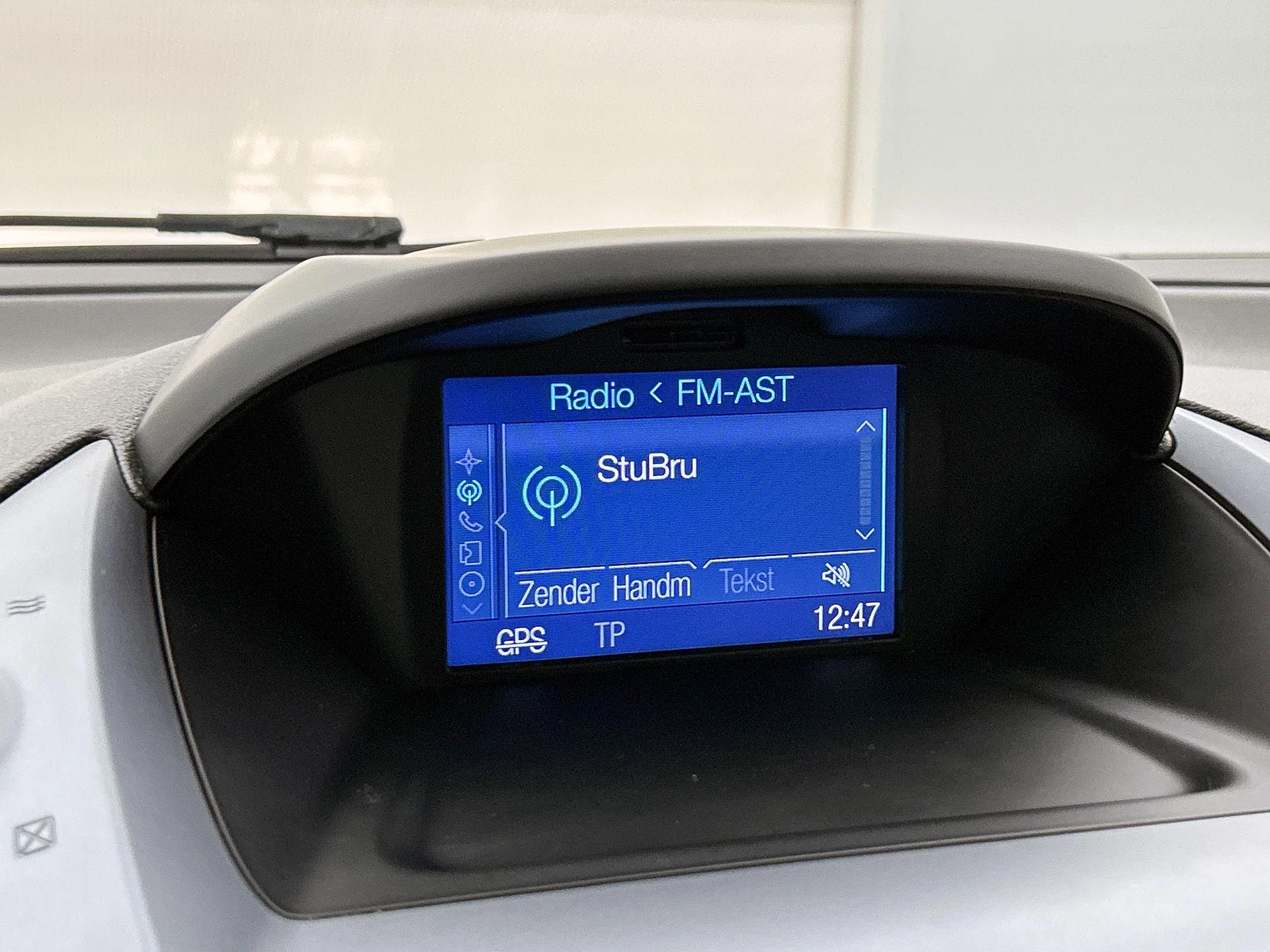 Ford-B-MAX-image-10