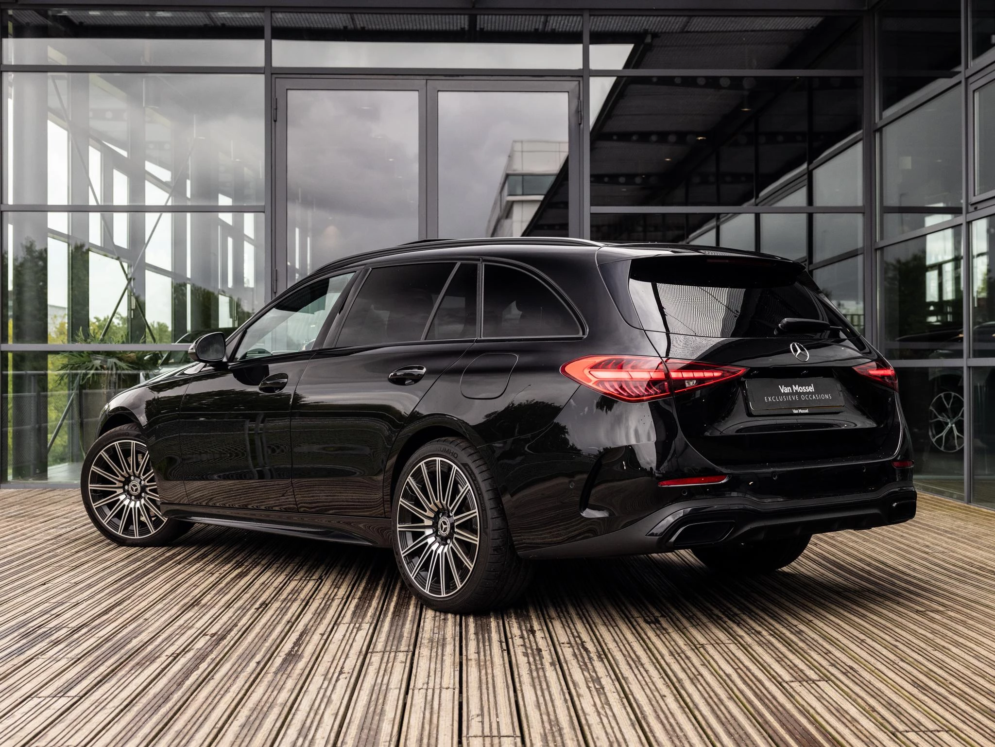 Mercedes-Benz C-Klasse Estate 300 e AMG Line