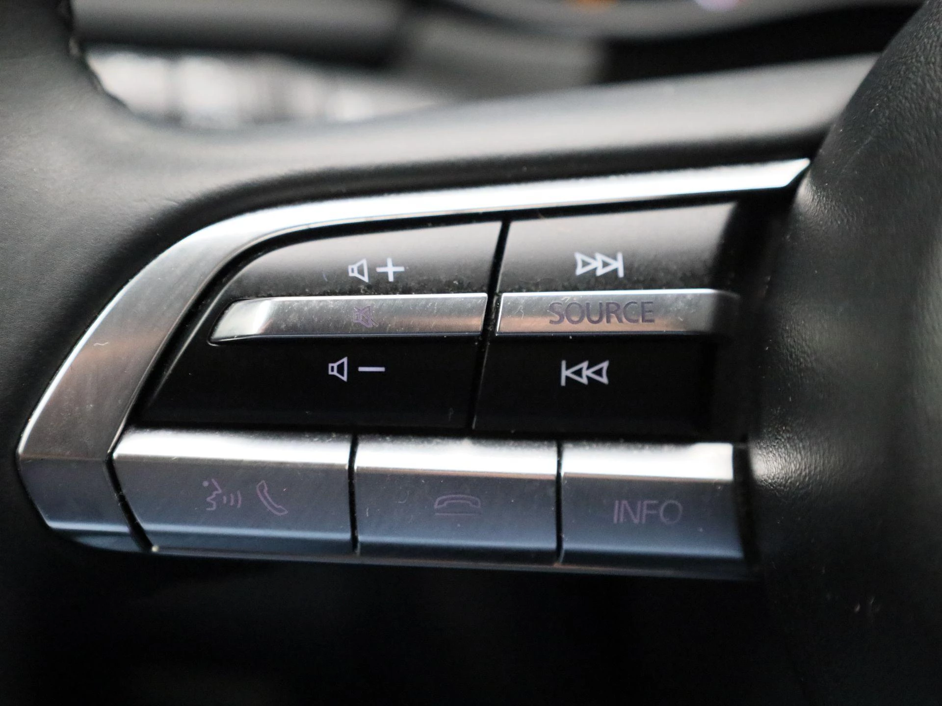 Mazda-CX-30-image-18