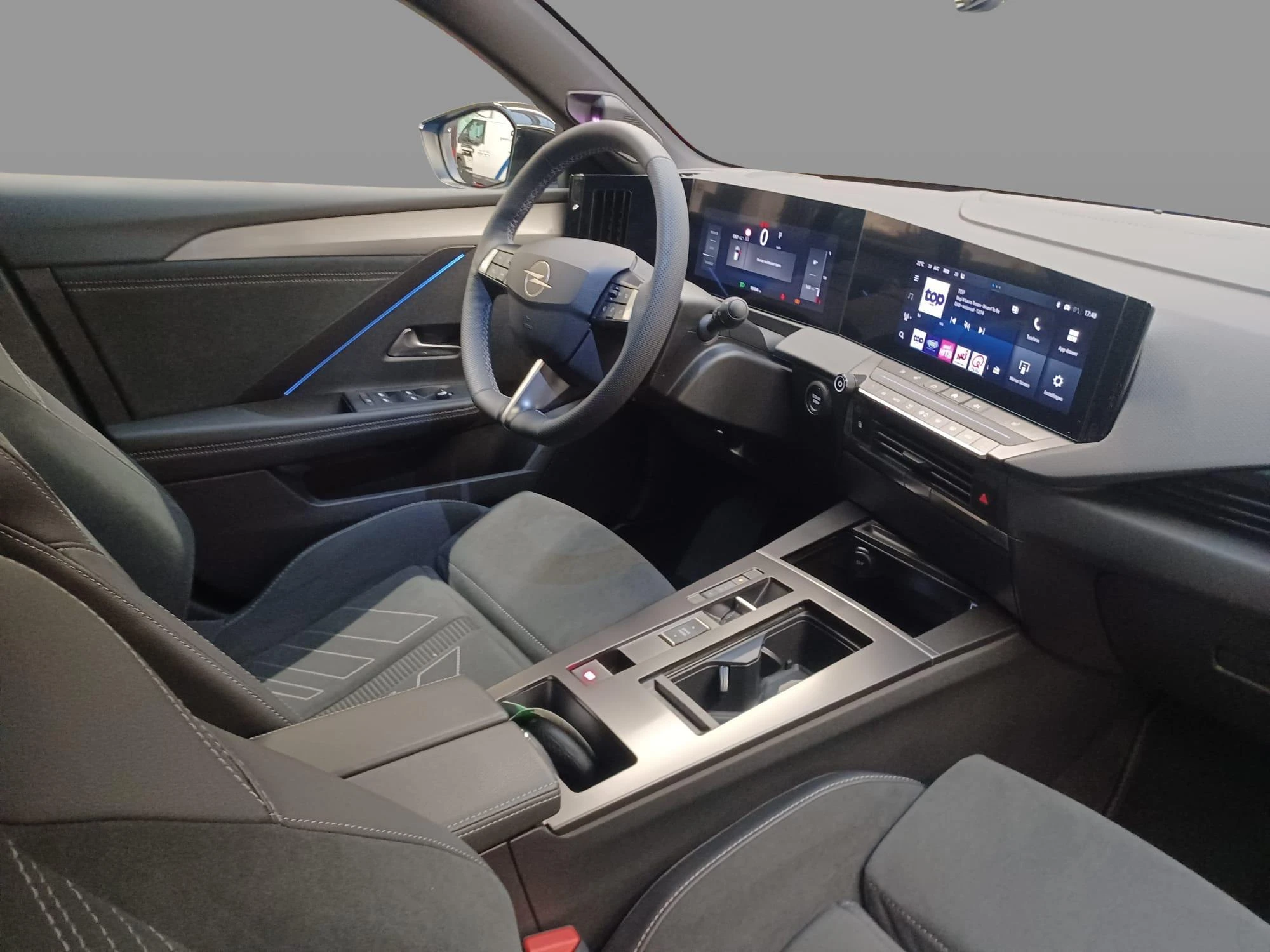 Opel-Astra-image-10