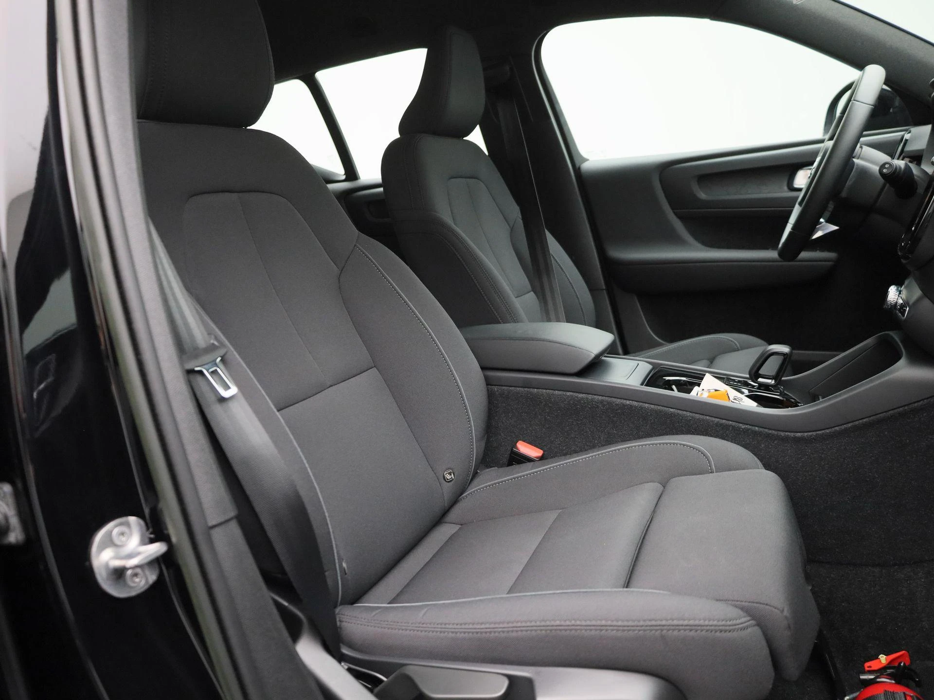 Volvo-XC40-image-31