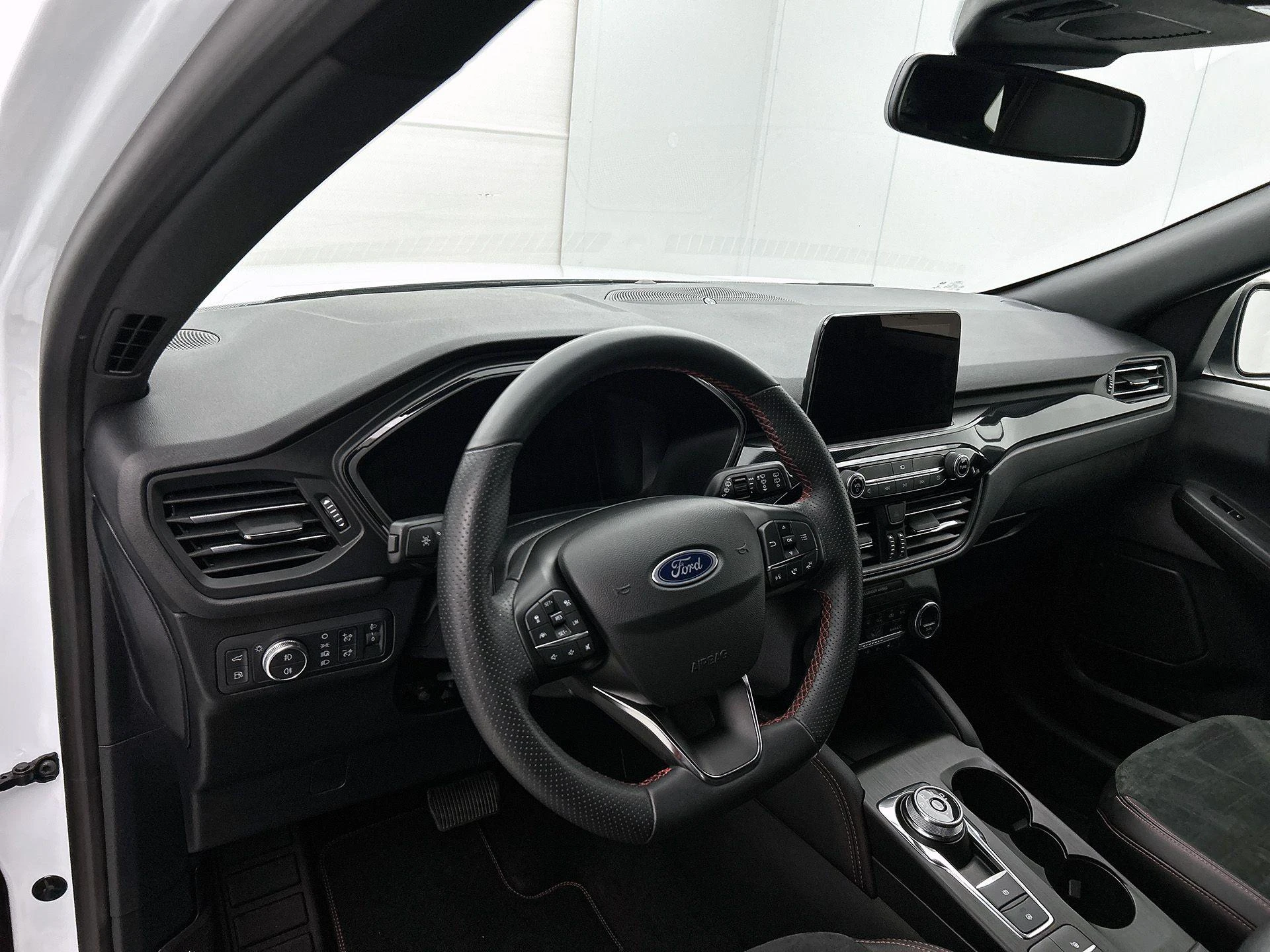 Ford-Kuga-image-10