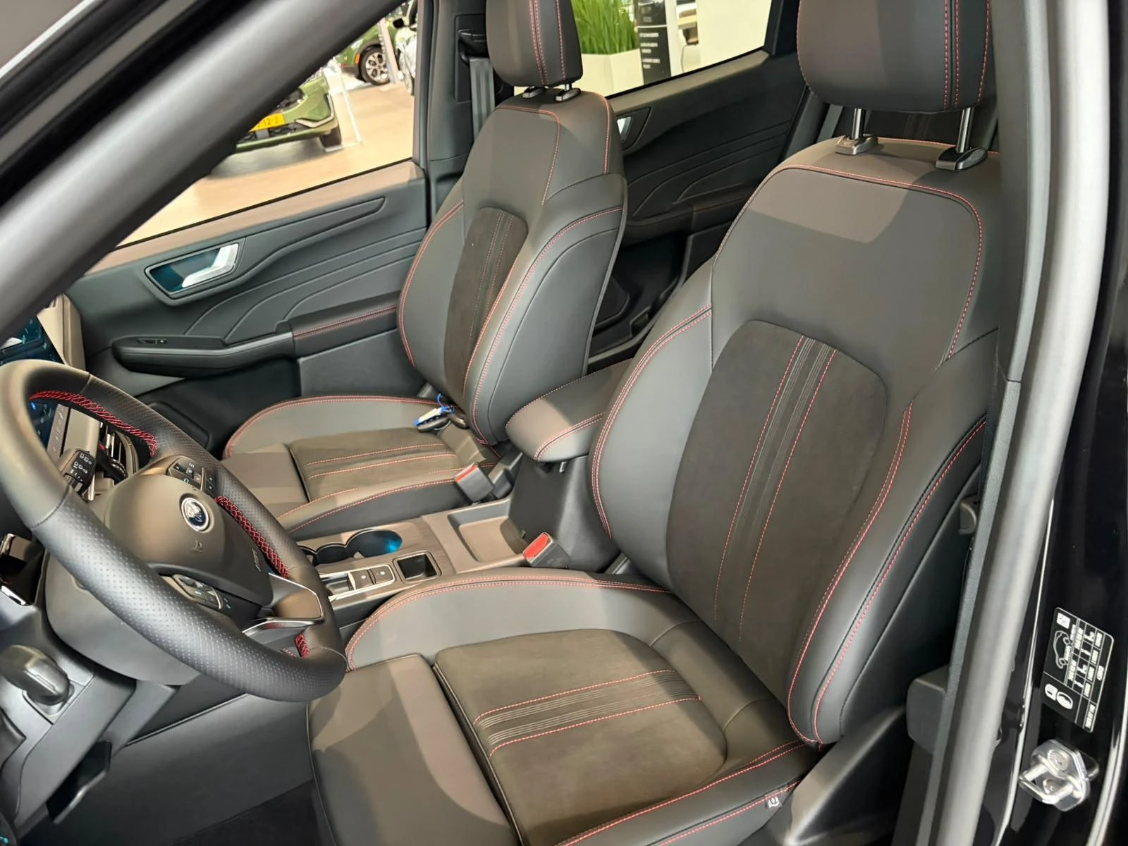 Ford-Kuga-image-18